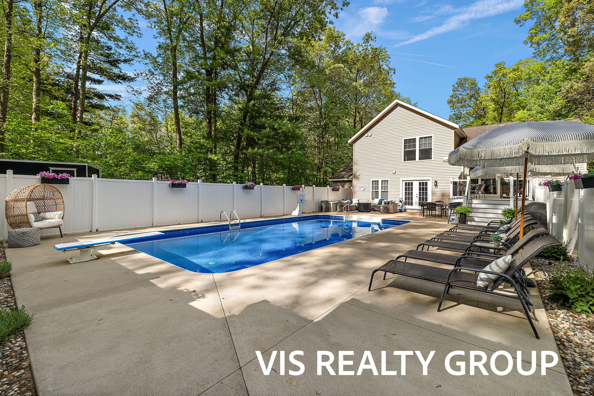 14260 Virginia Way Grand Haven MI 49417