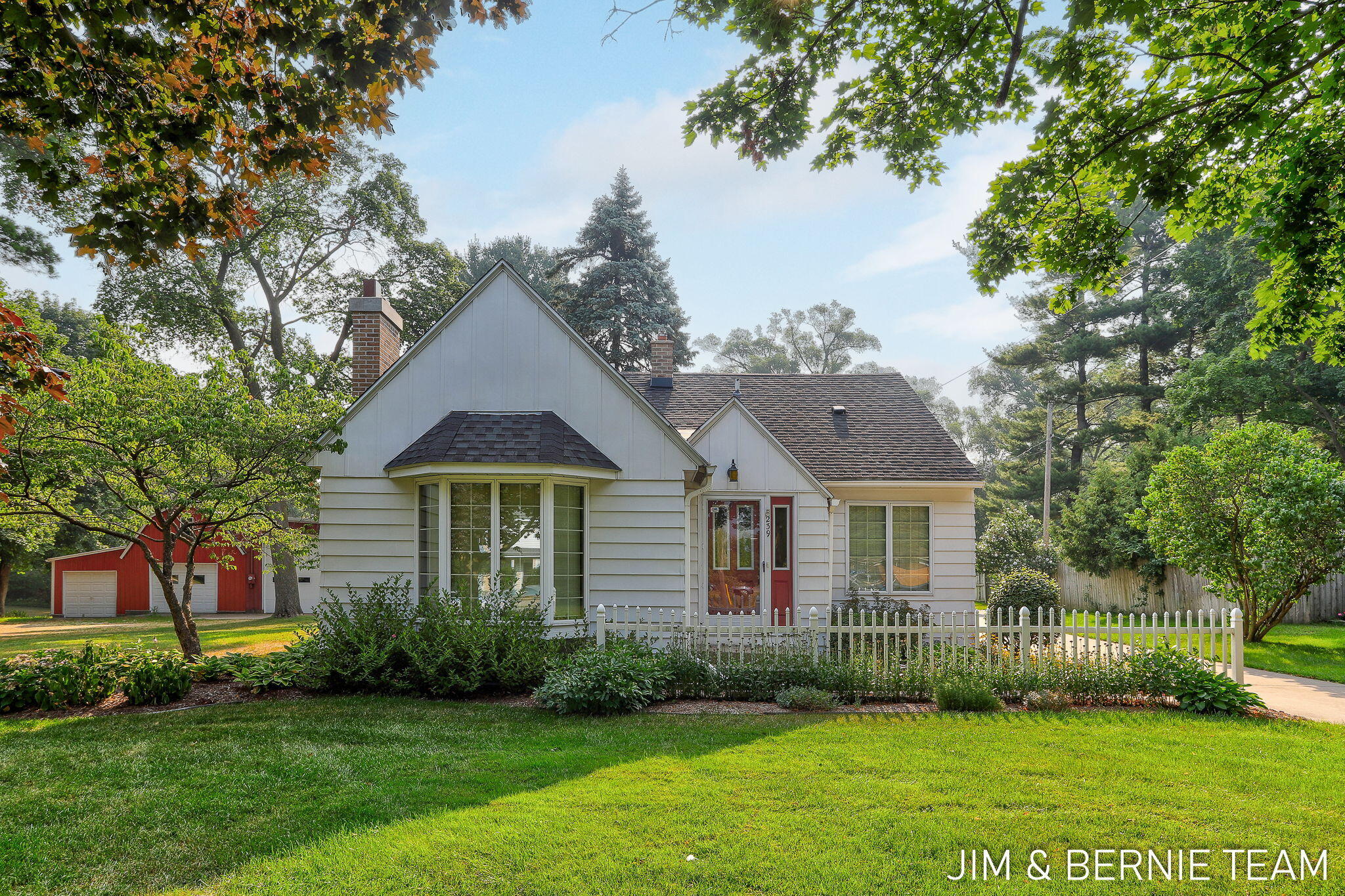 239 Waverly Road Holland MI 49423