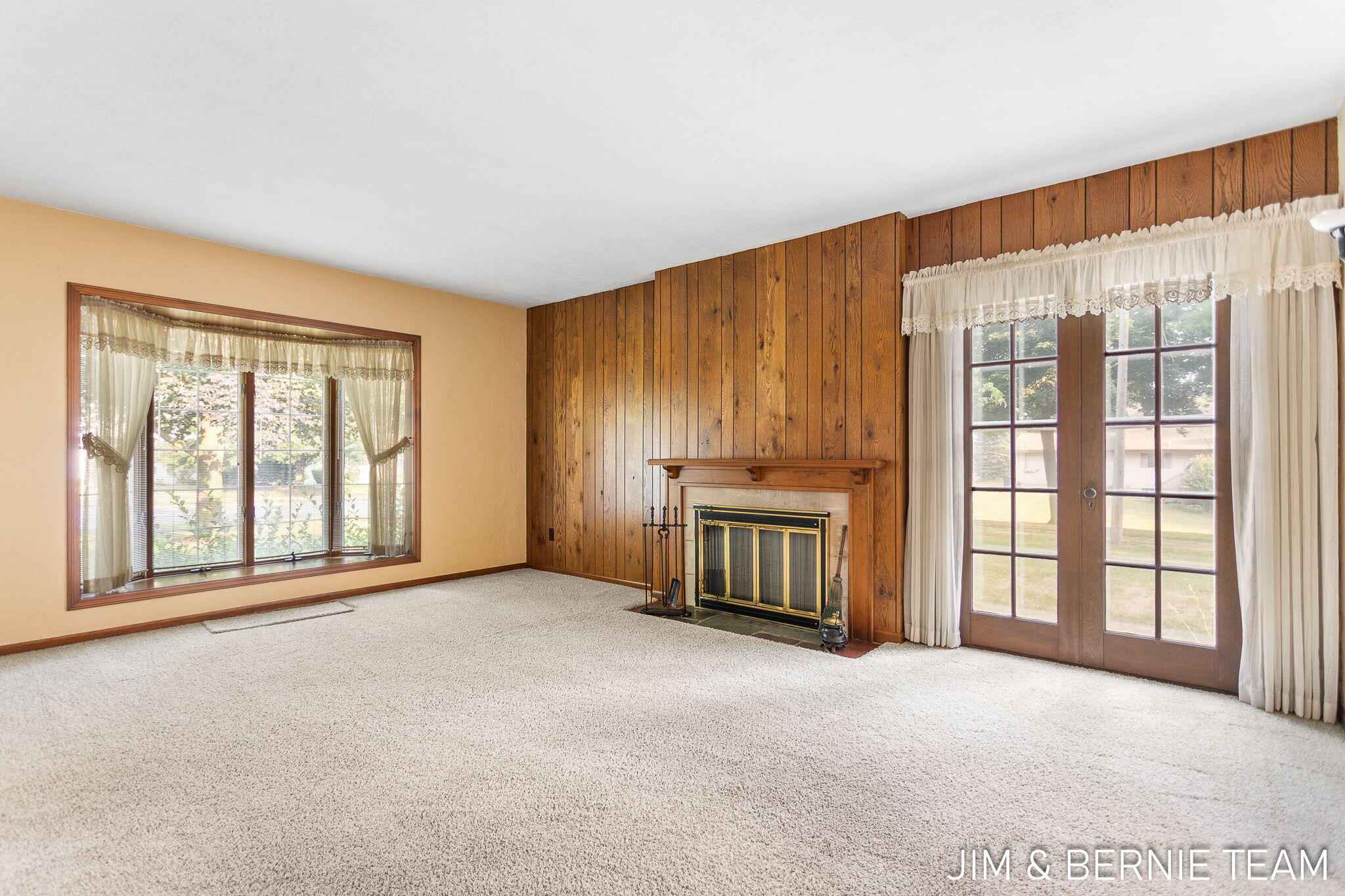 239 Waverly Road Holland MI 49423