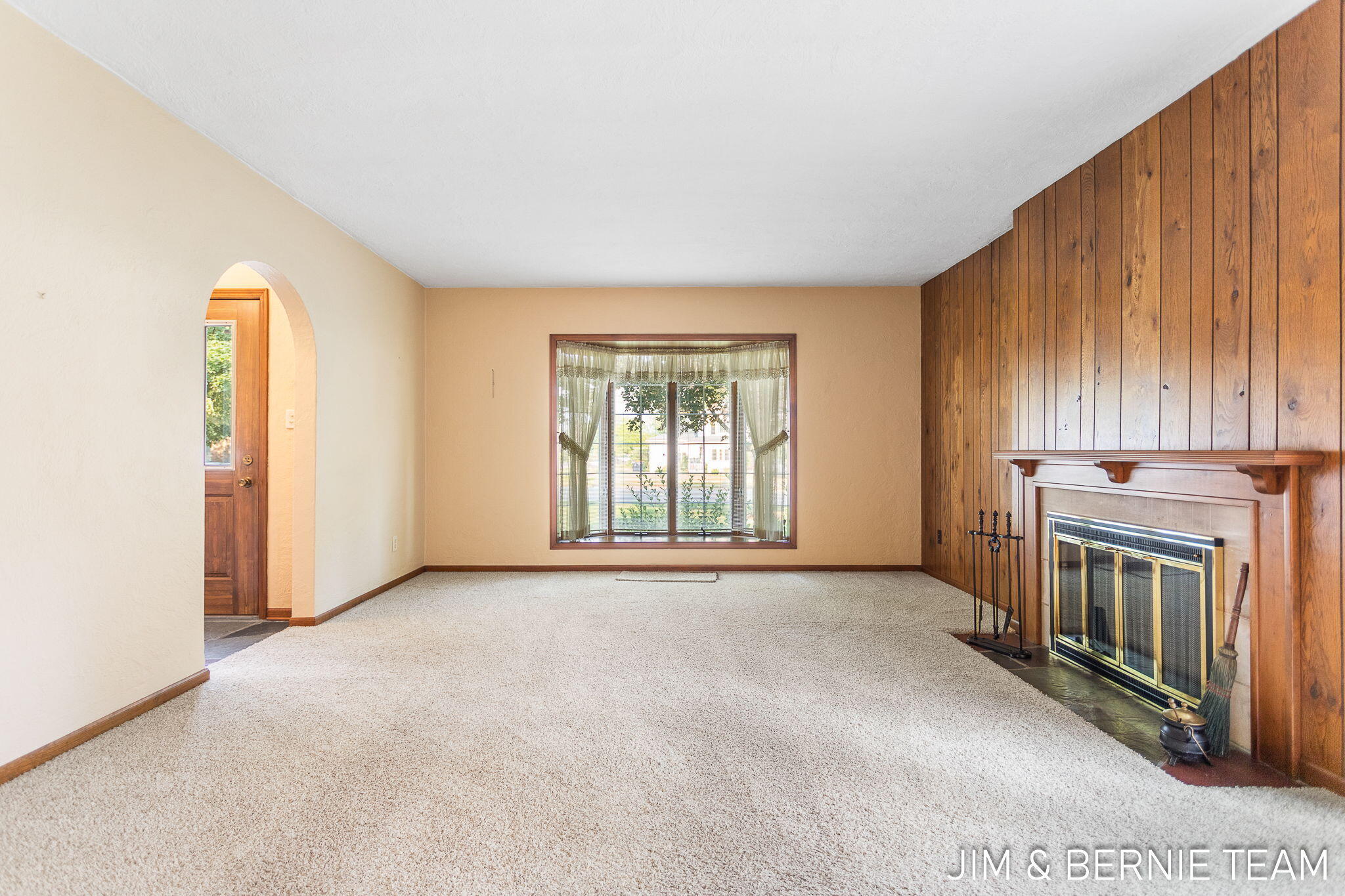 239 Waverly Road Holland MI 49423