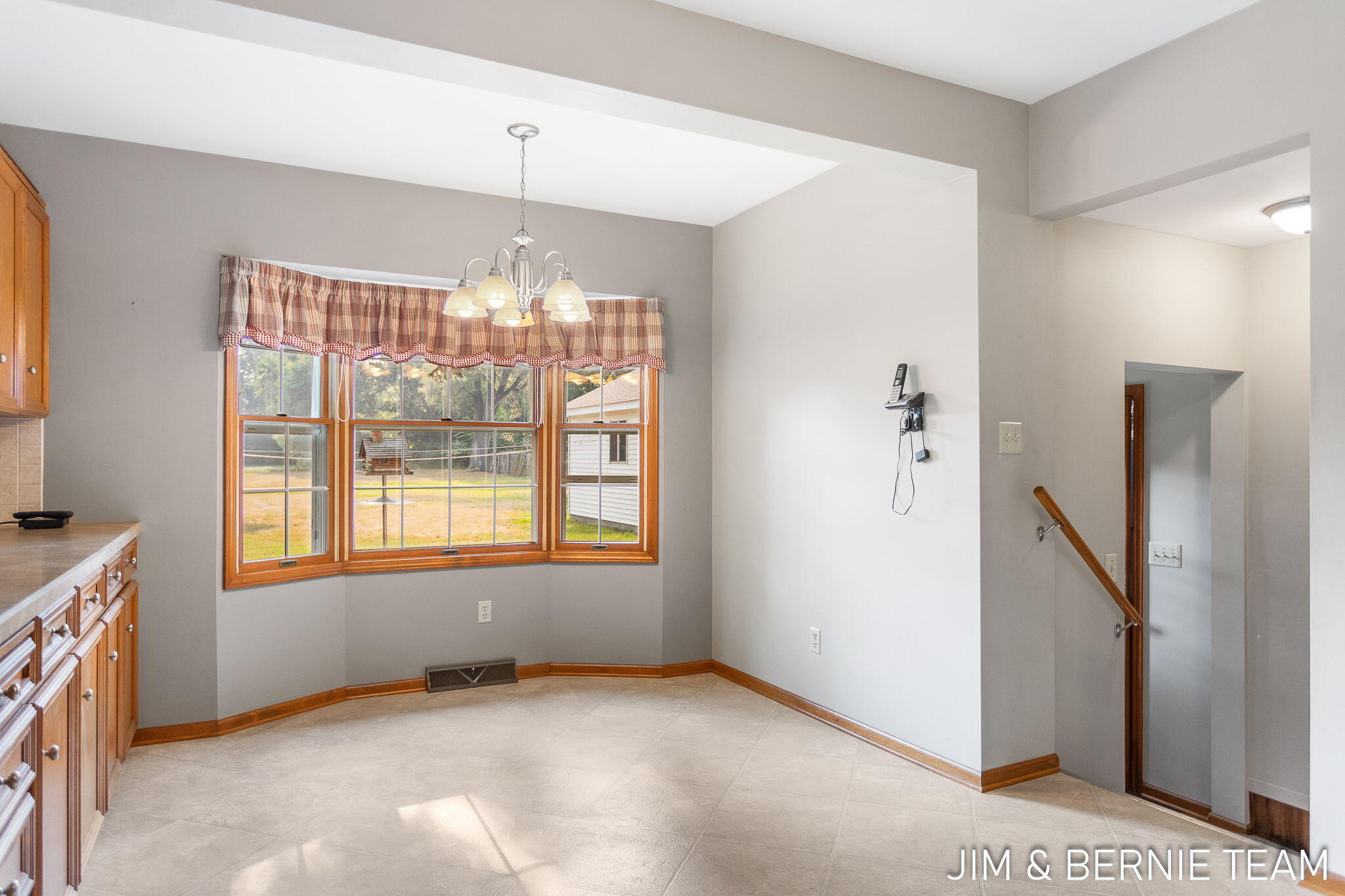 239 Waverly Road Holland MI 49423