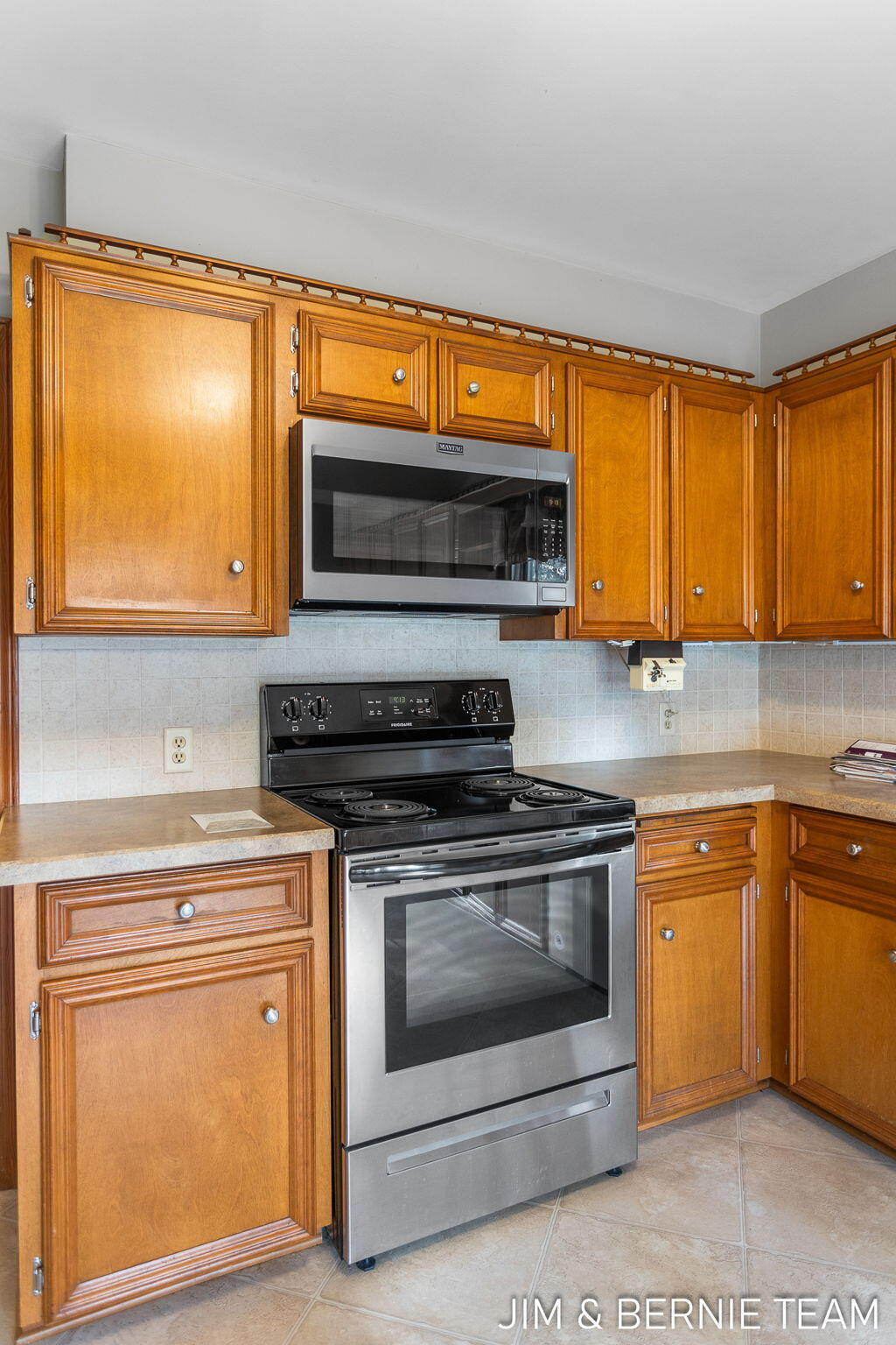 239 Waverly Road Holland MI 49423