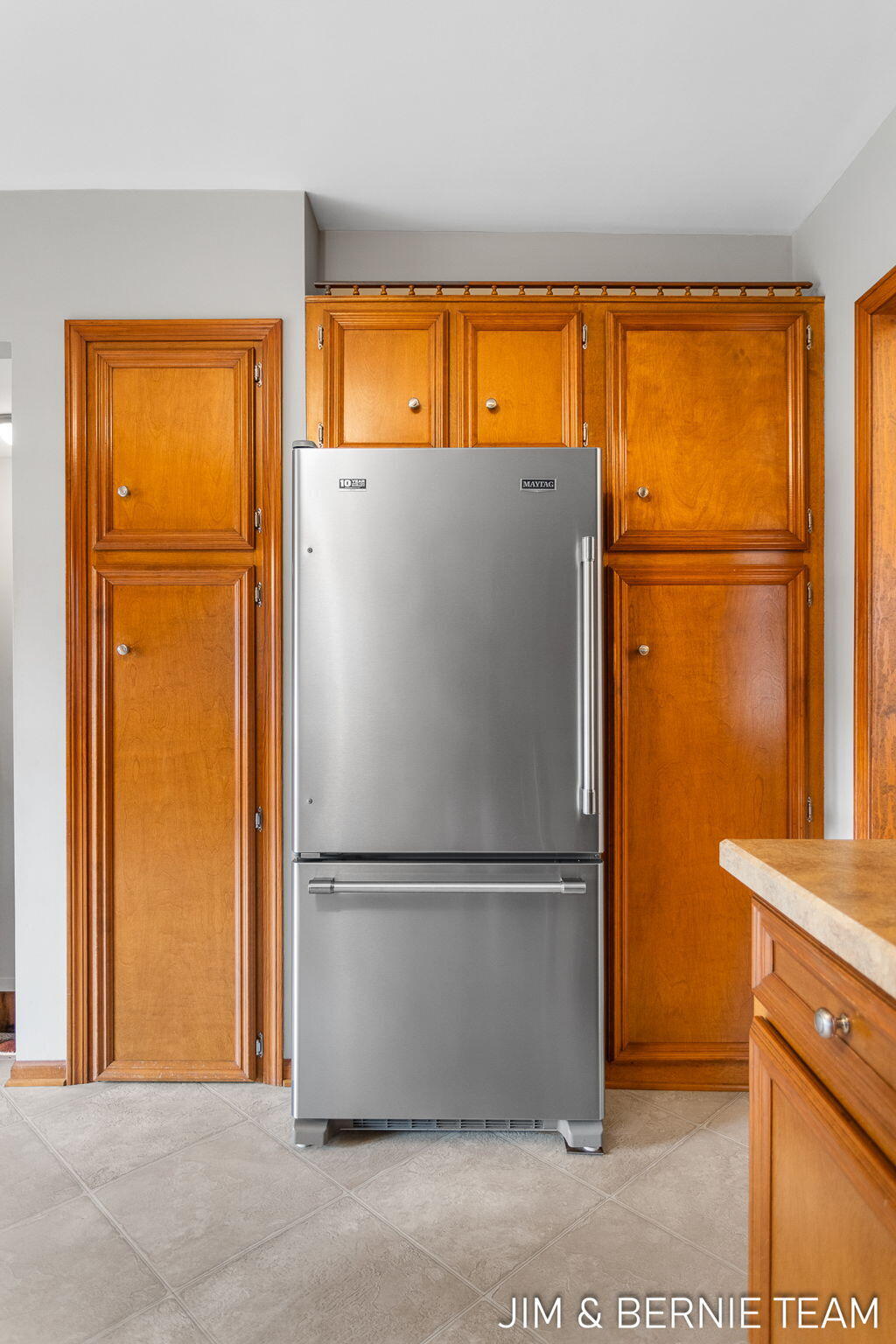 239 Waverly Road Holland MI 49423