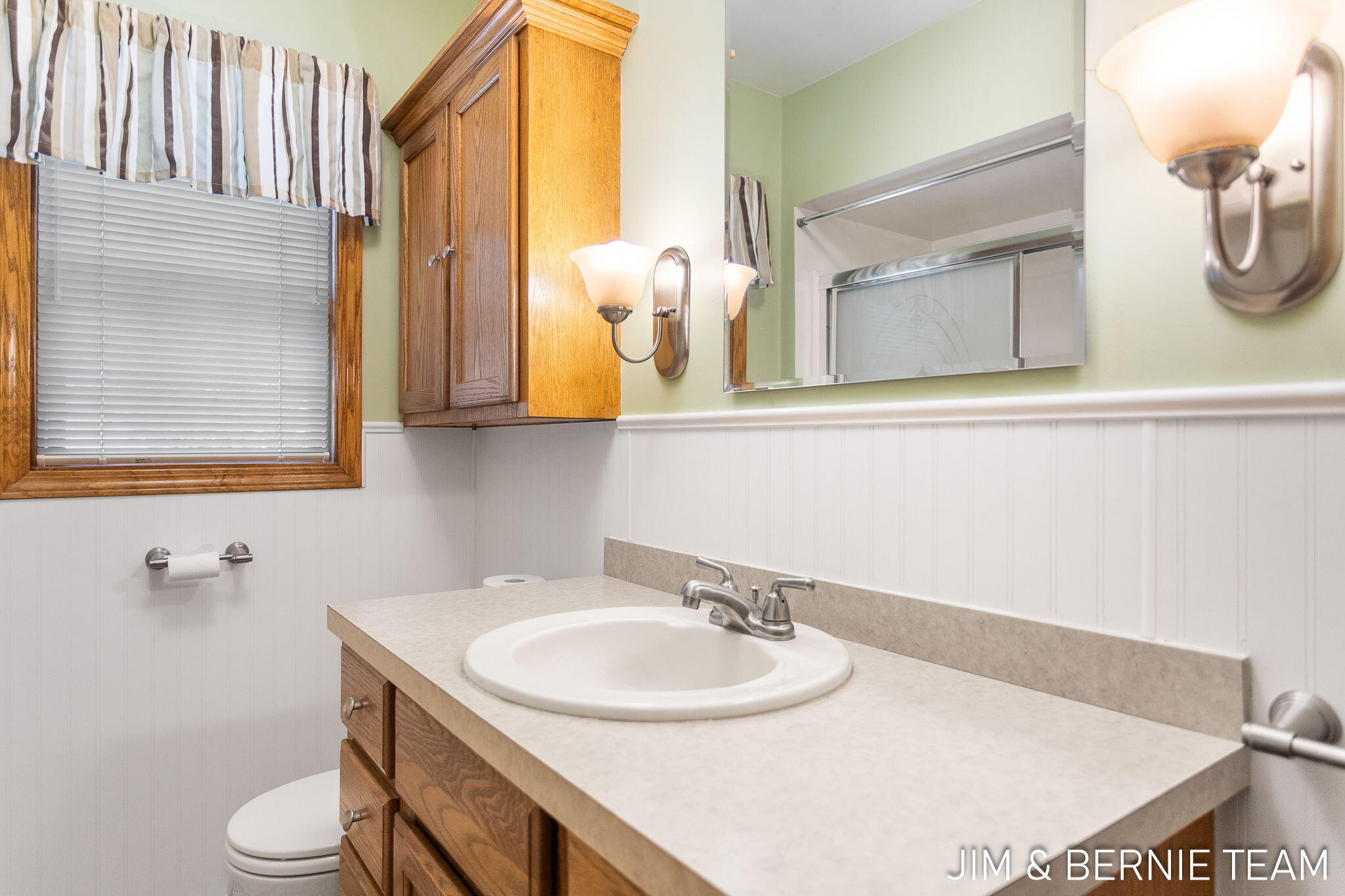 239 Waverly Road Holland MI 49423