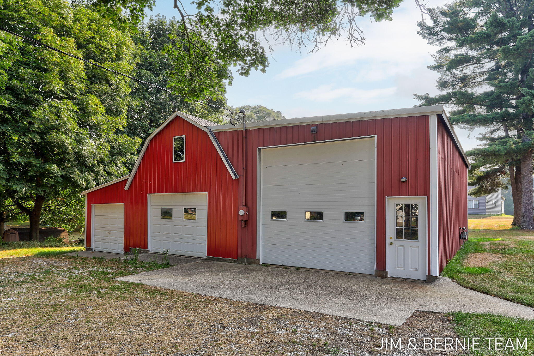 239 Waverly Road Holland MI 49423