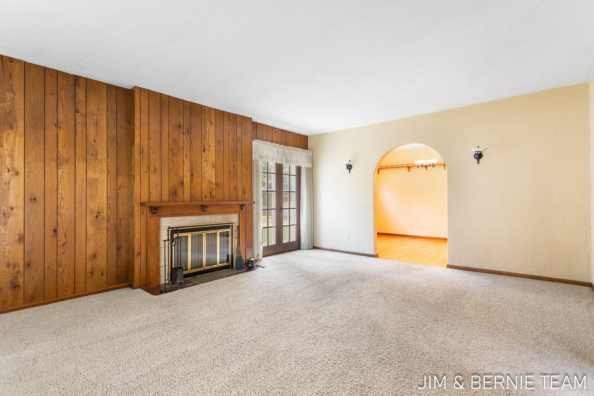 239 Waverly Road Holland MI 49423