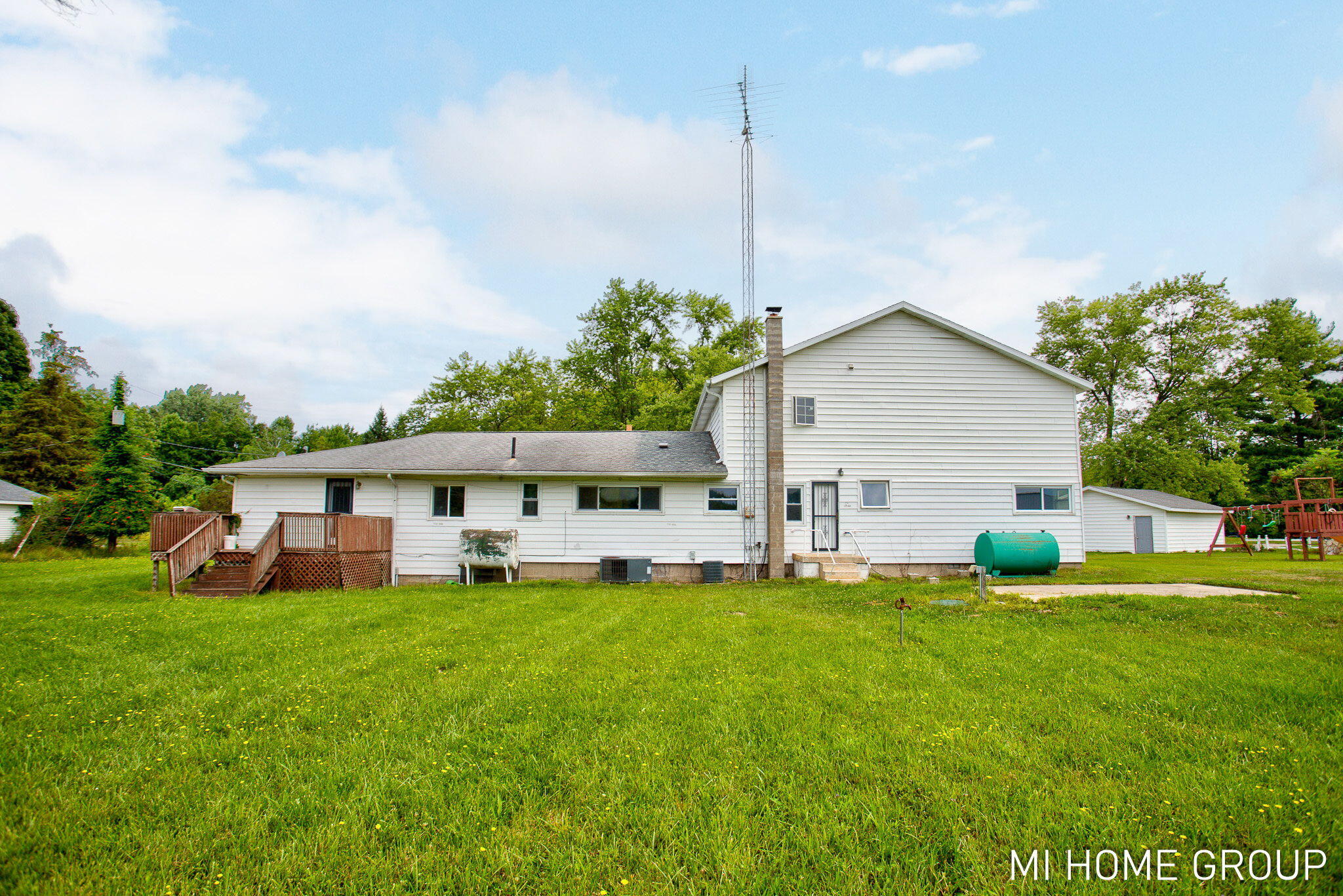 74721 30th Avenue Covert MI 49043
