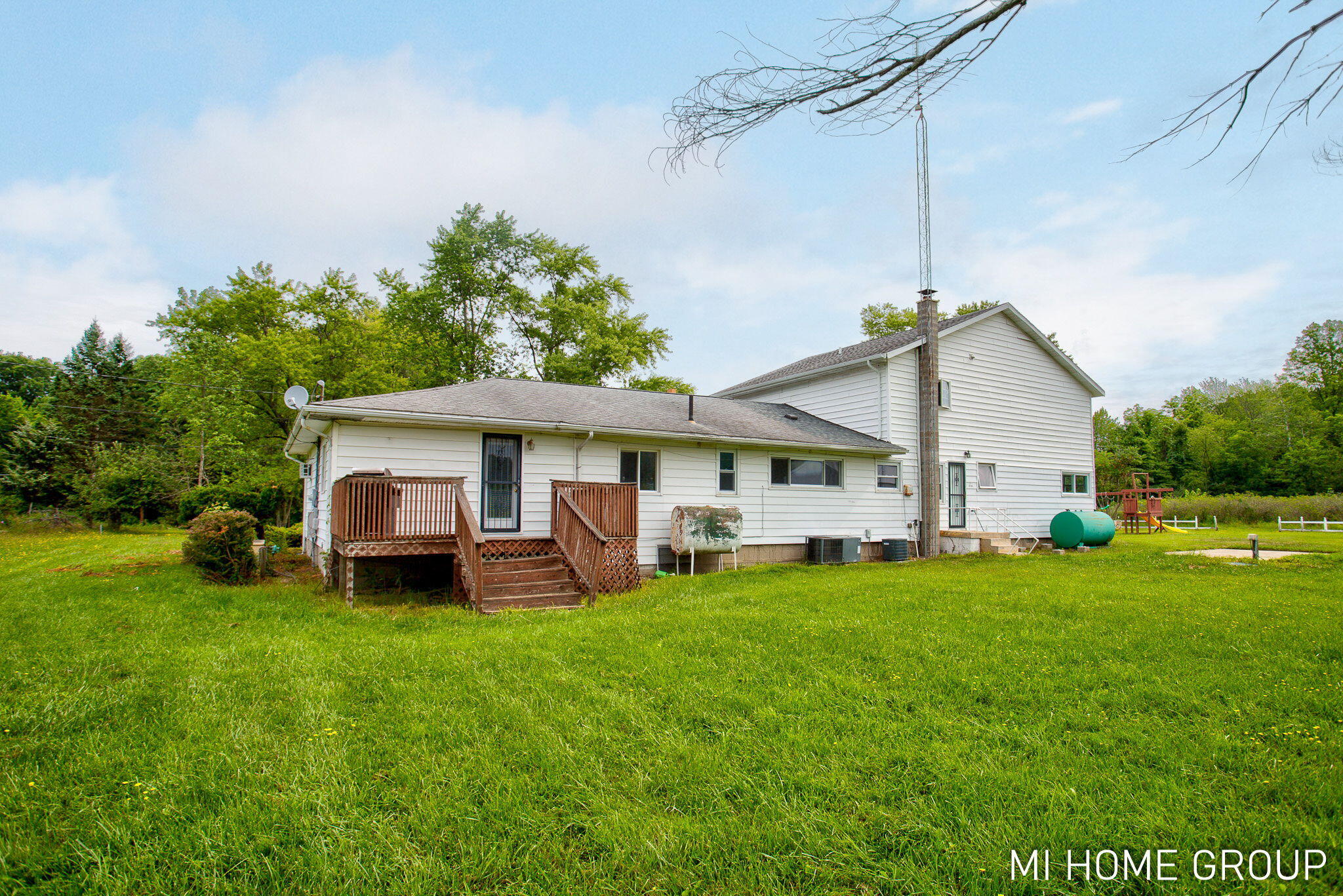 74721 30th Avenue Covert MI 49043
