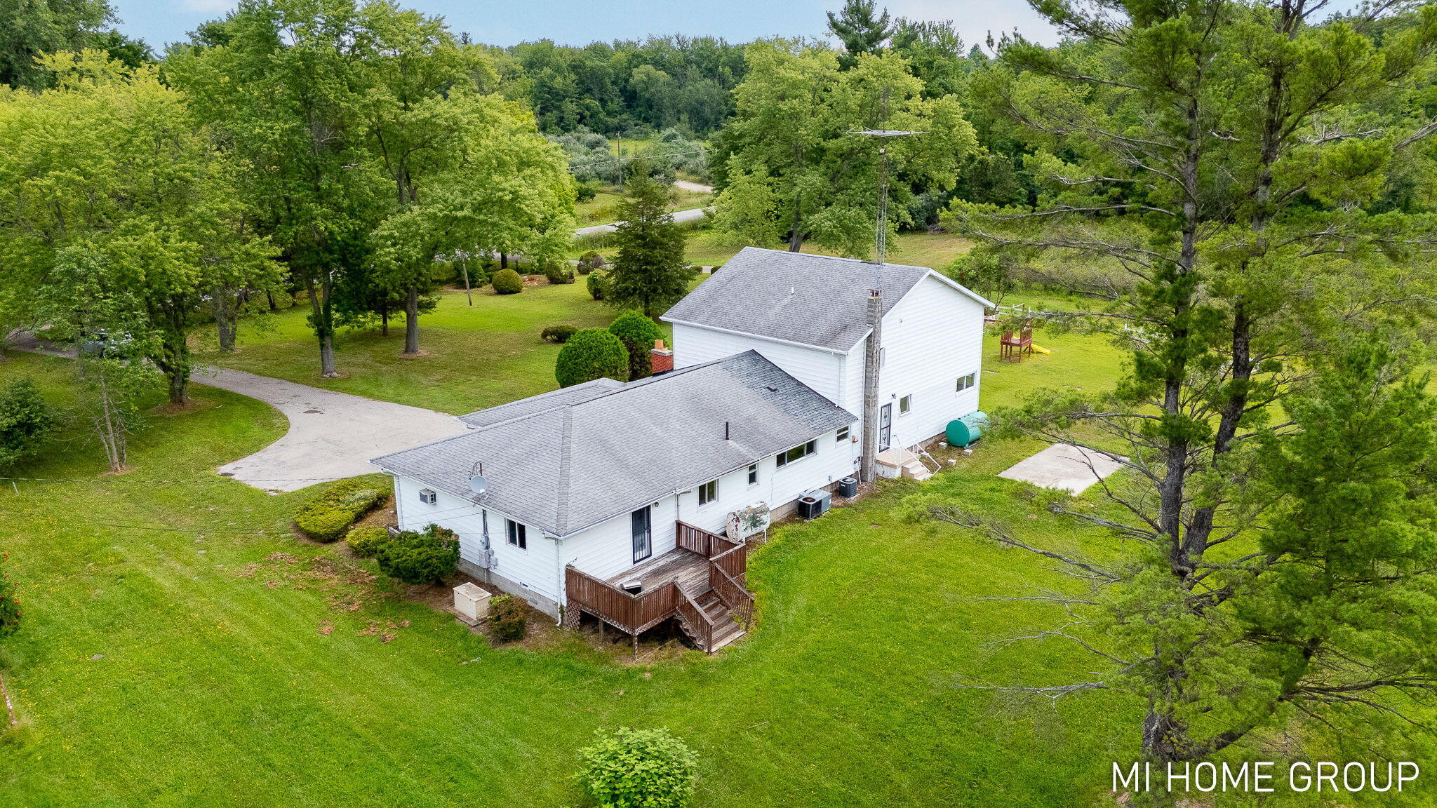 74721 30th Avenue Covert MI 49043