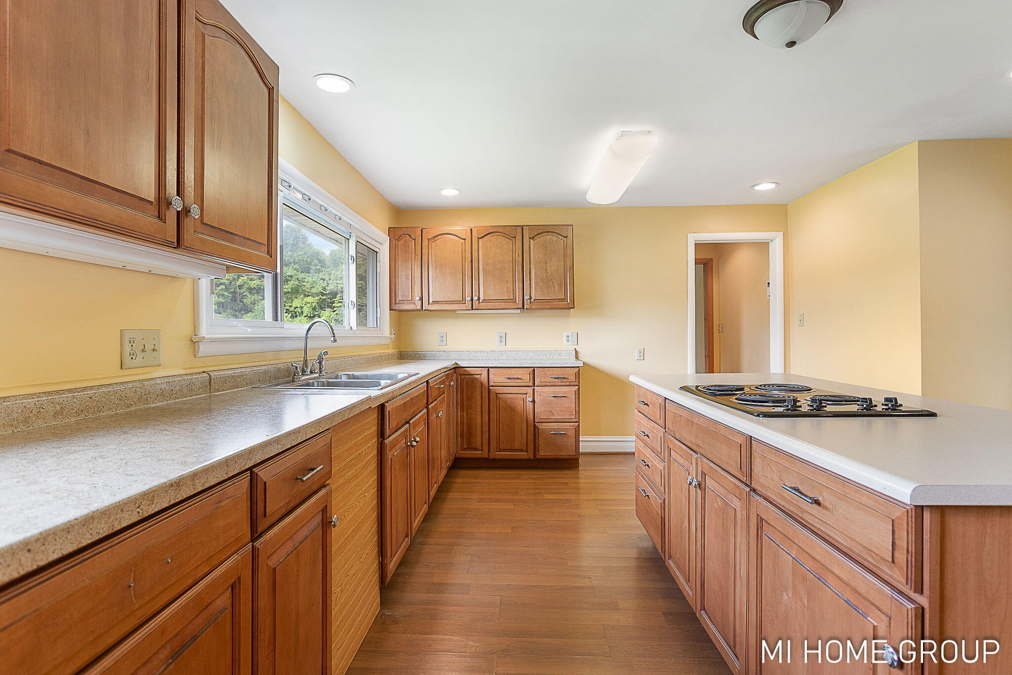 74721 30th Avenue Covert MI 49043