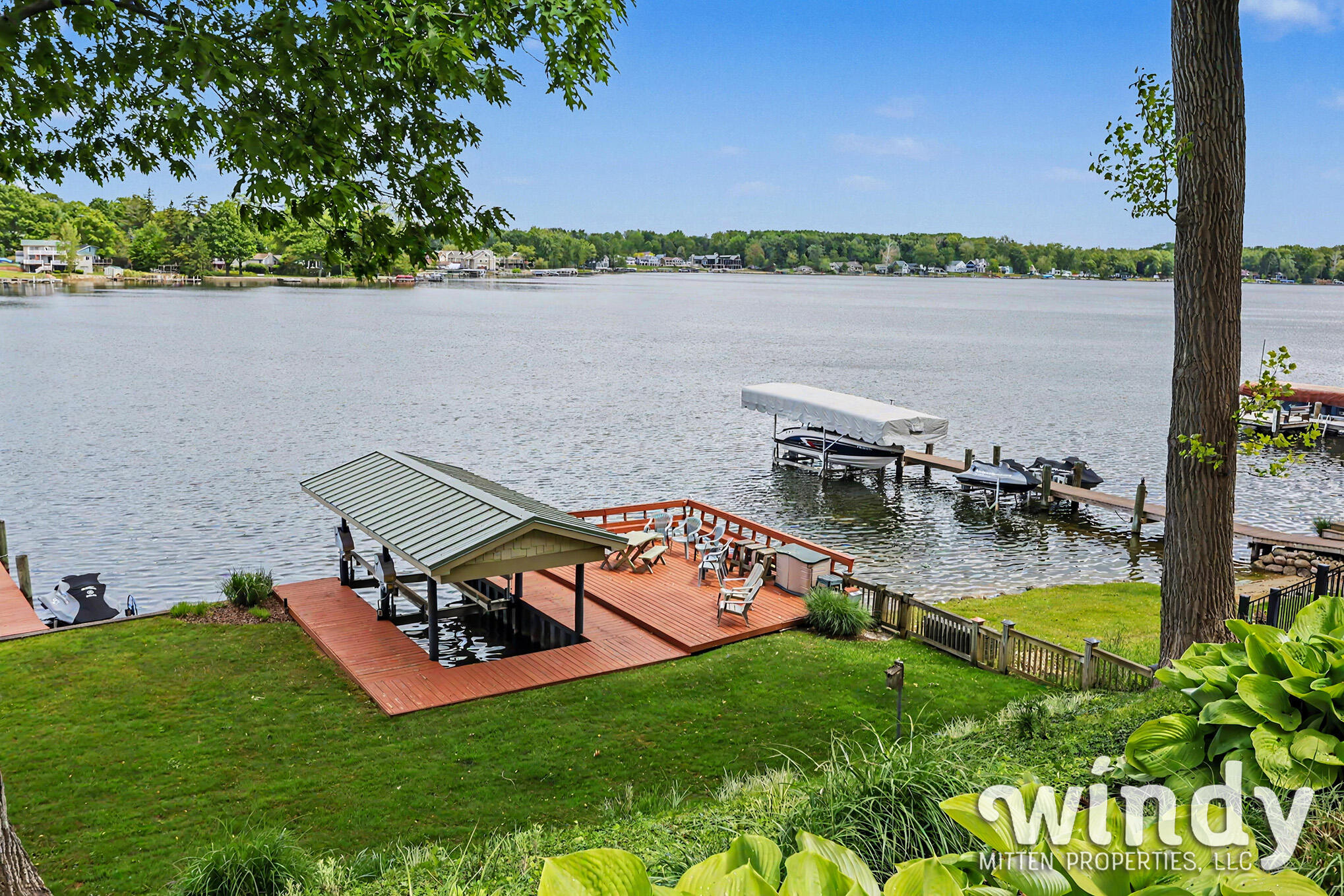 7897 Lakewood Drive Coloma MI 49038