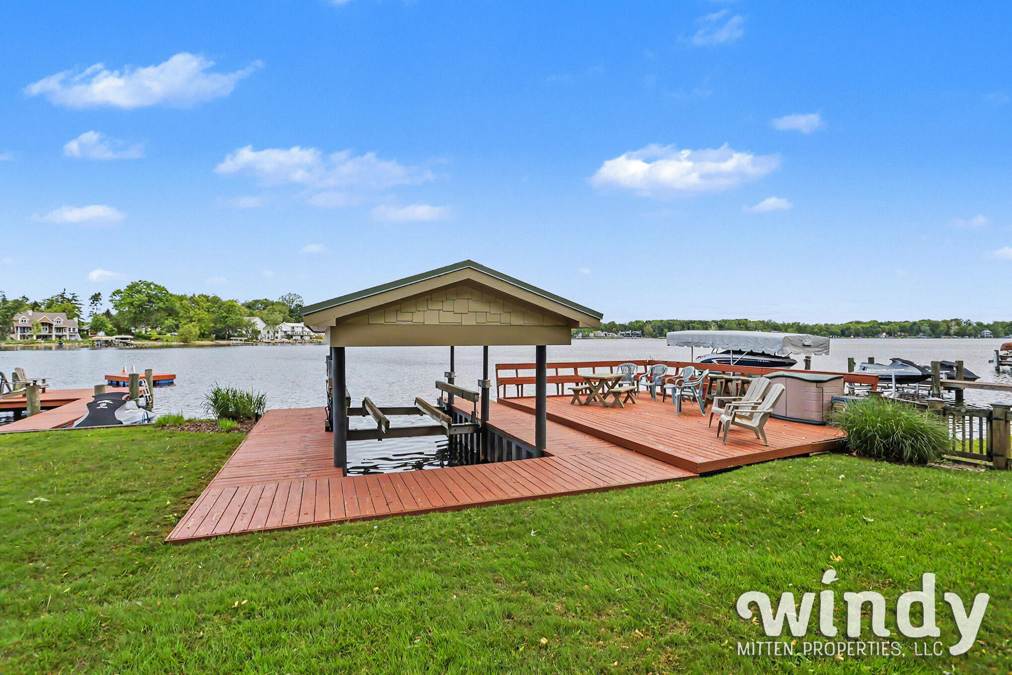 7897 Lakewood Drive Coloma MI 49038