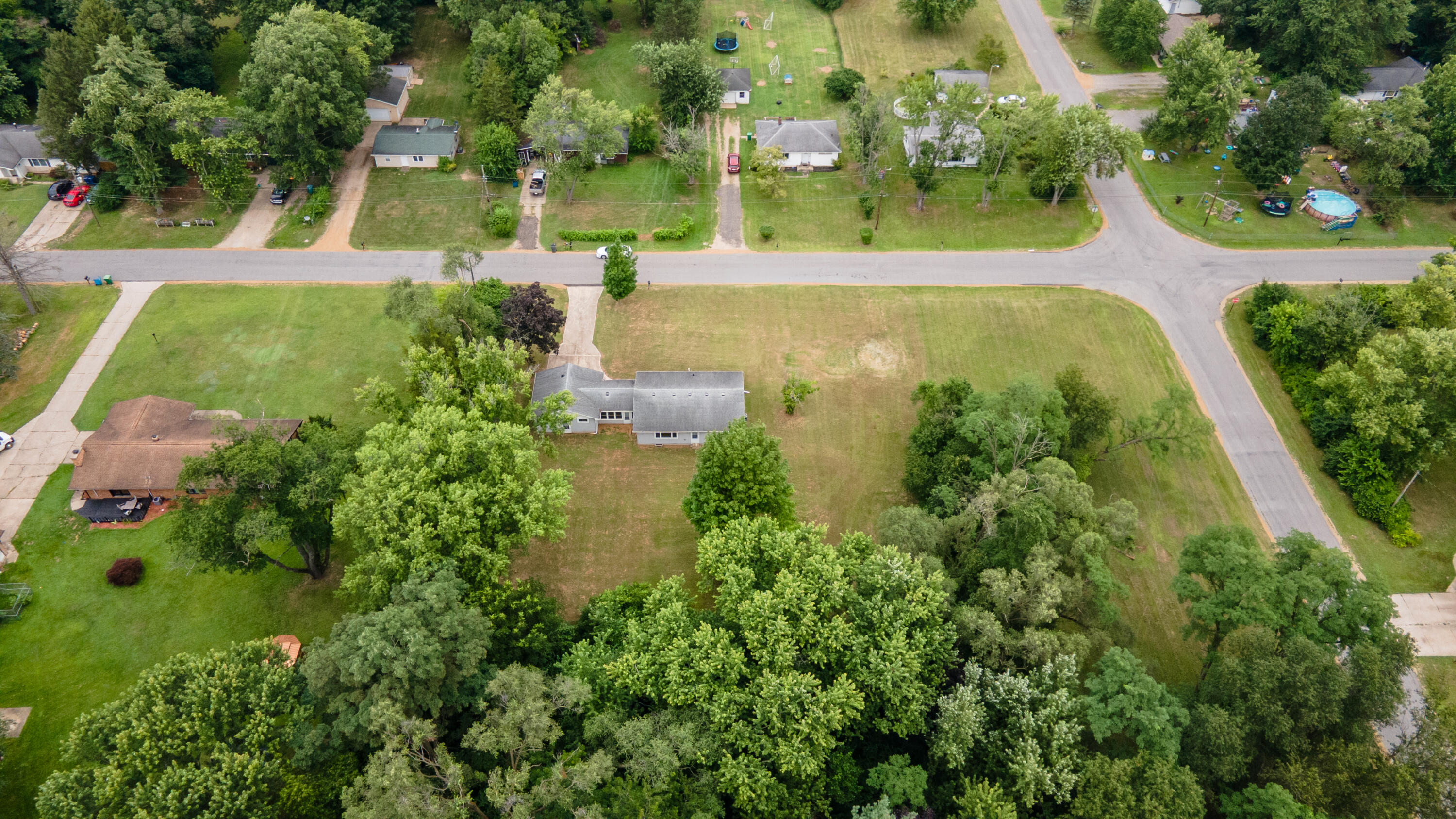 1336 Florence Avenue Niles MI 49120
