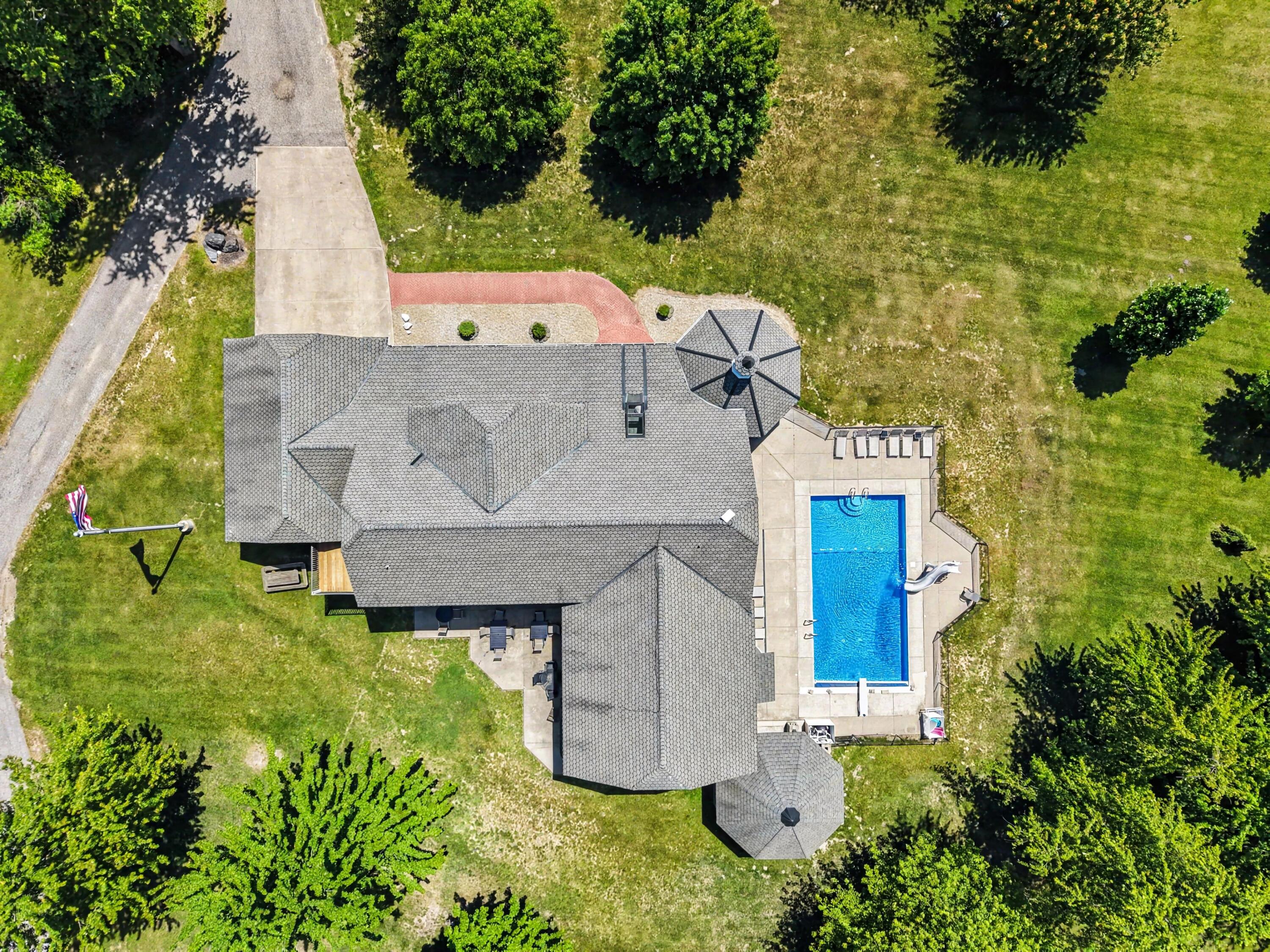 1662 66th Street Fennville MI 49408