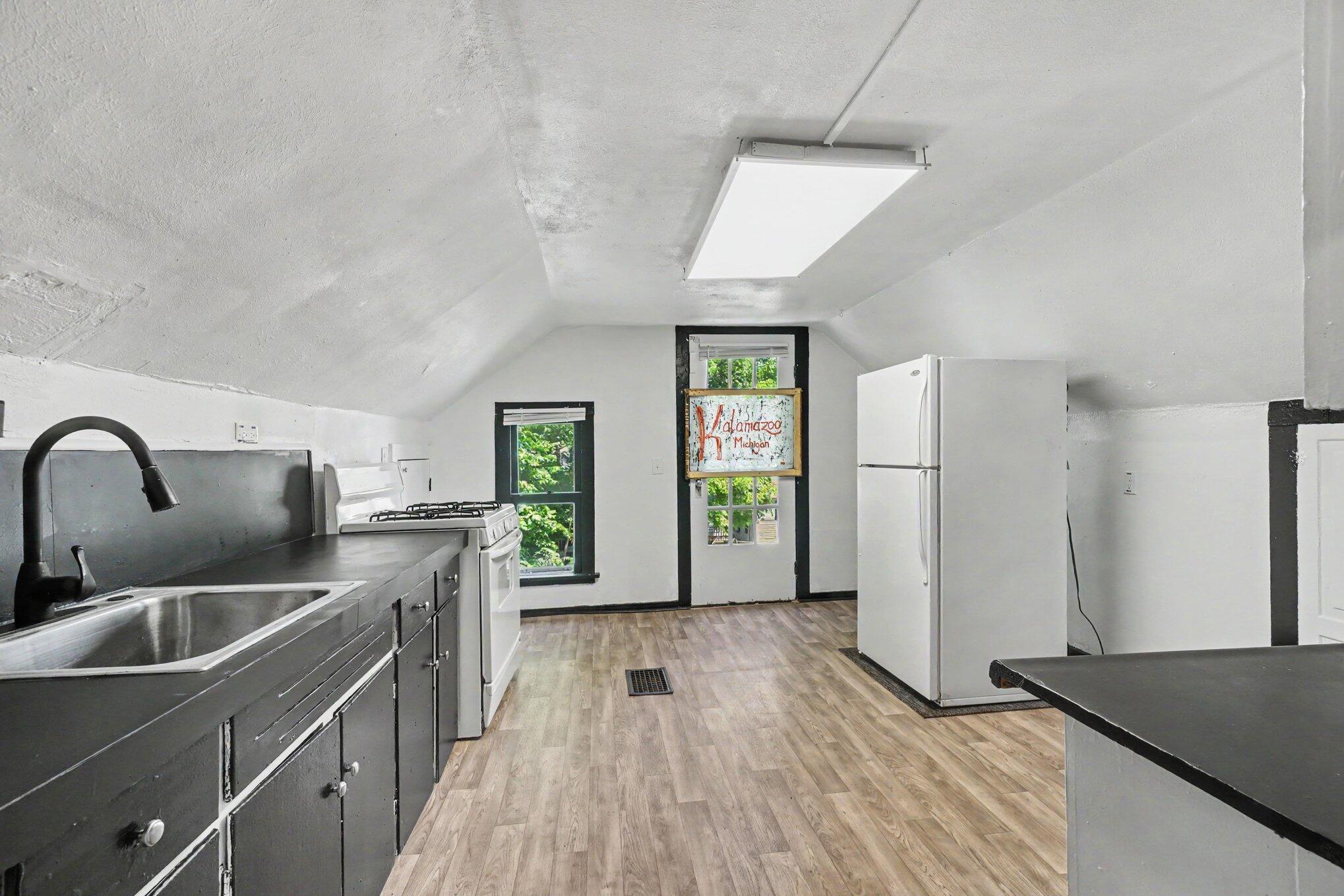 710 Wheaton Avenue Kalamazoo MI 49008