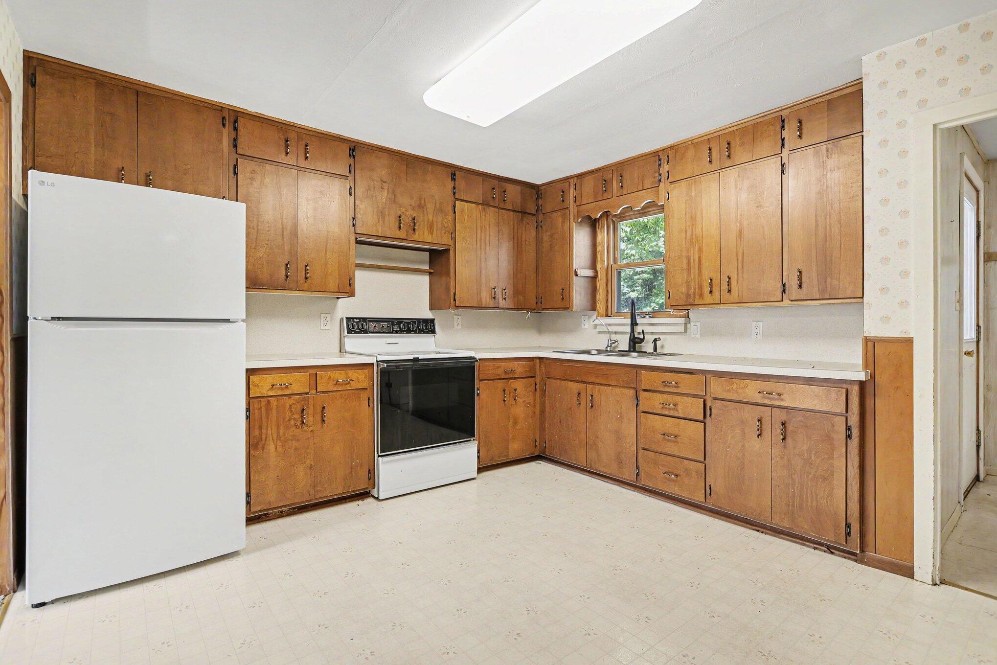 9215 1st Street Berrien Springs MI 49103