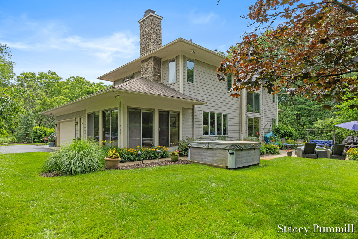 9171 Conservancy Drive NE Ada MI 49301