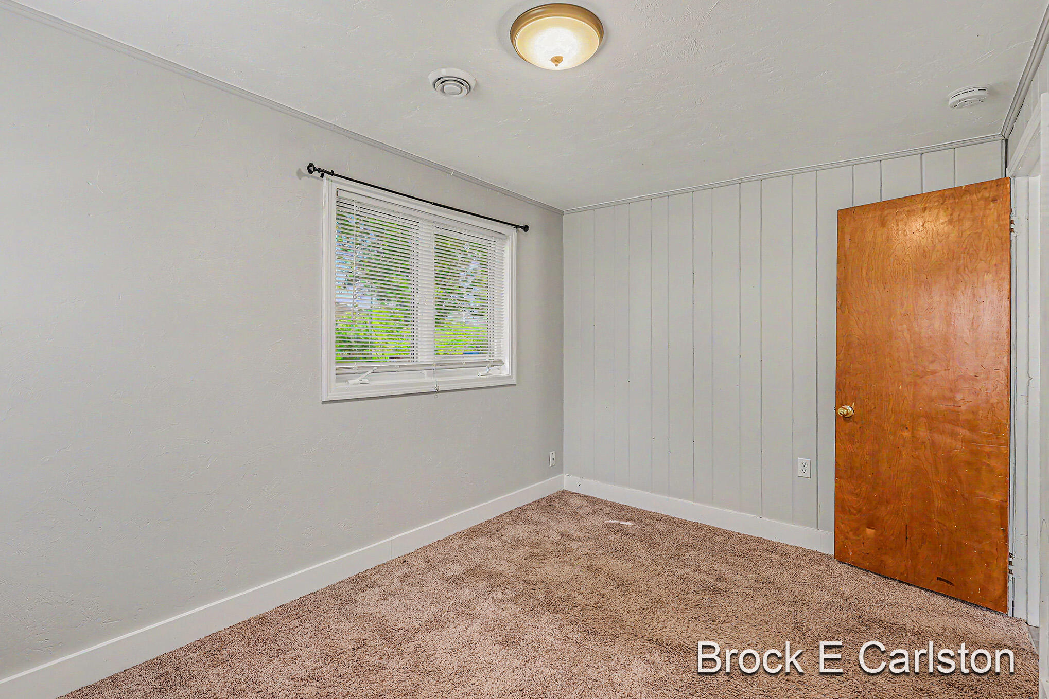 85 Lakeshore Boulevard Norton Shores MI 49444