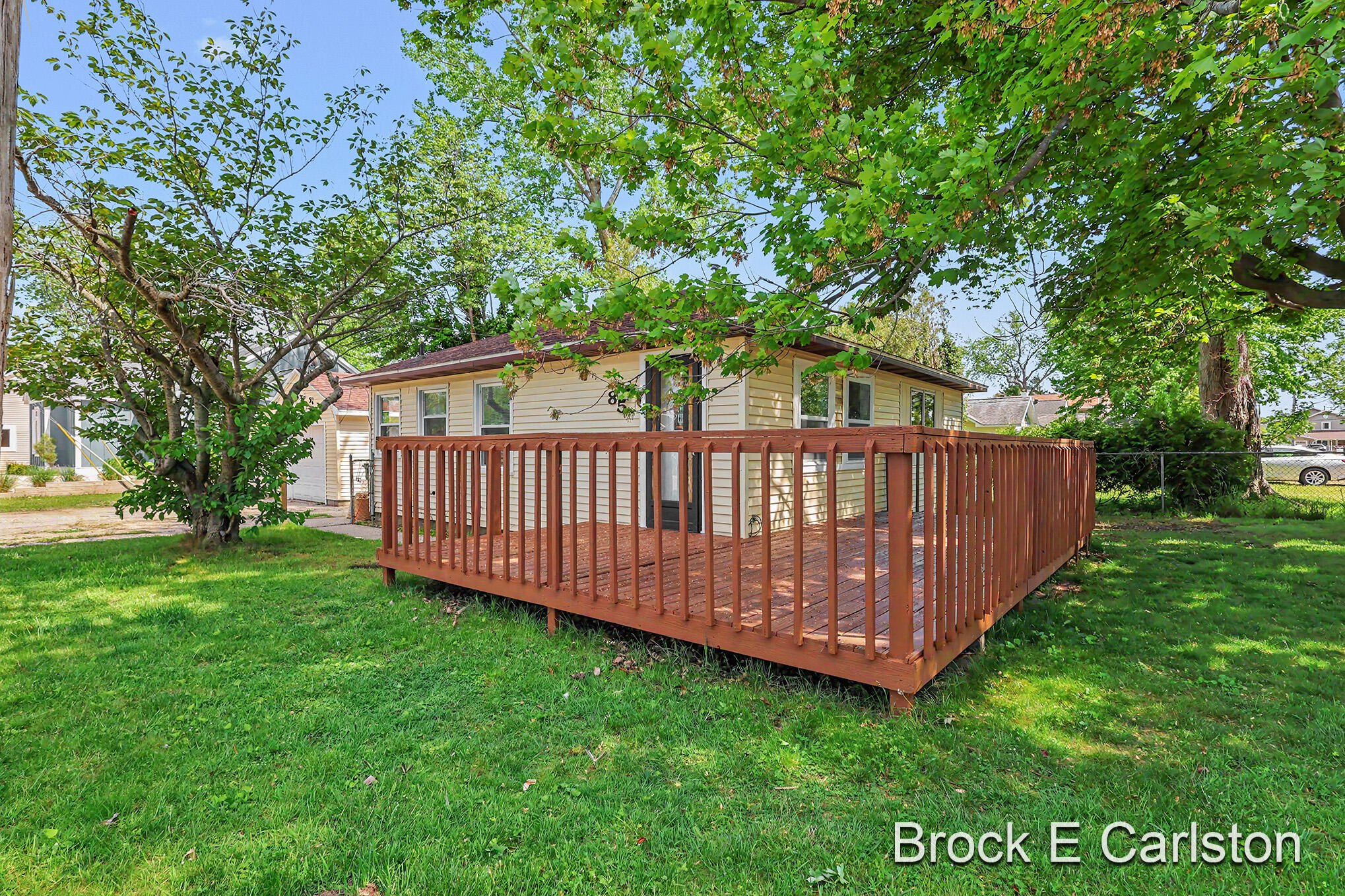 85 Lakeshore Boulevard Norton Shores MI 49444