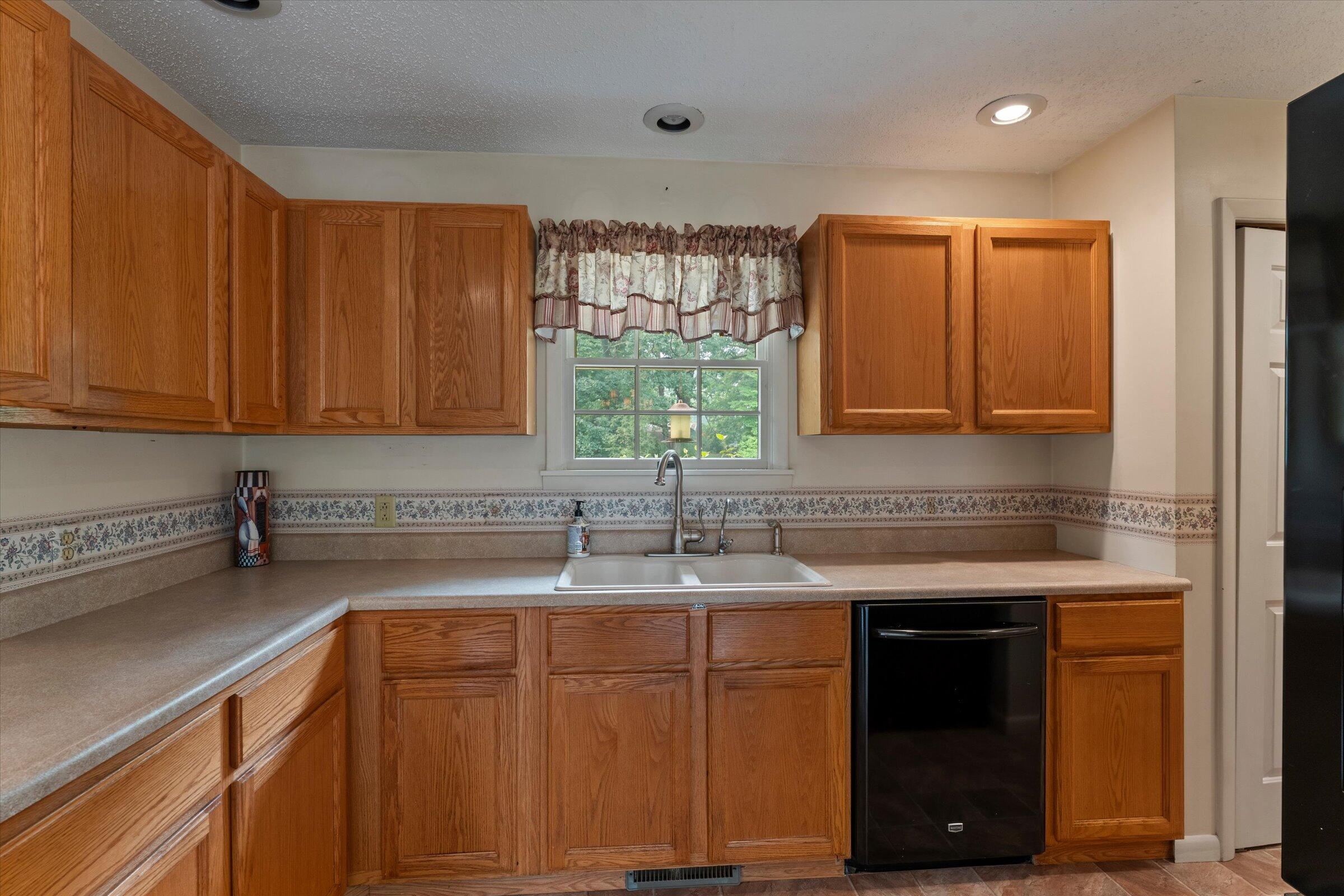 29184 Water Street Dowagiac MI 49047