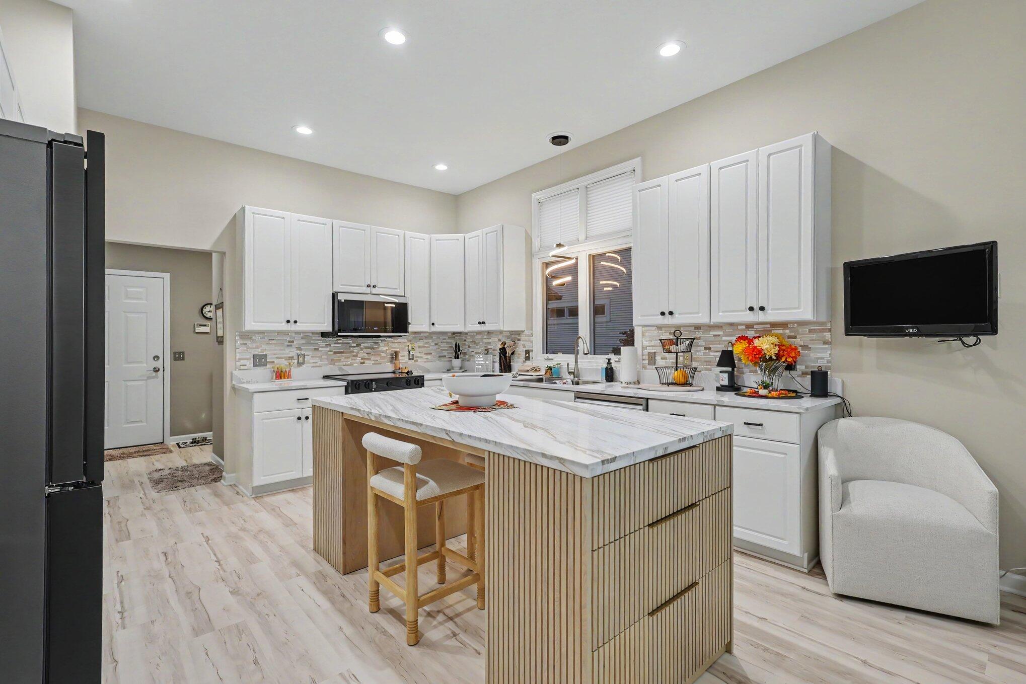 1911 Forest Glen Drive Norton Shores MI 49441