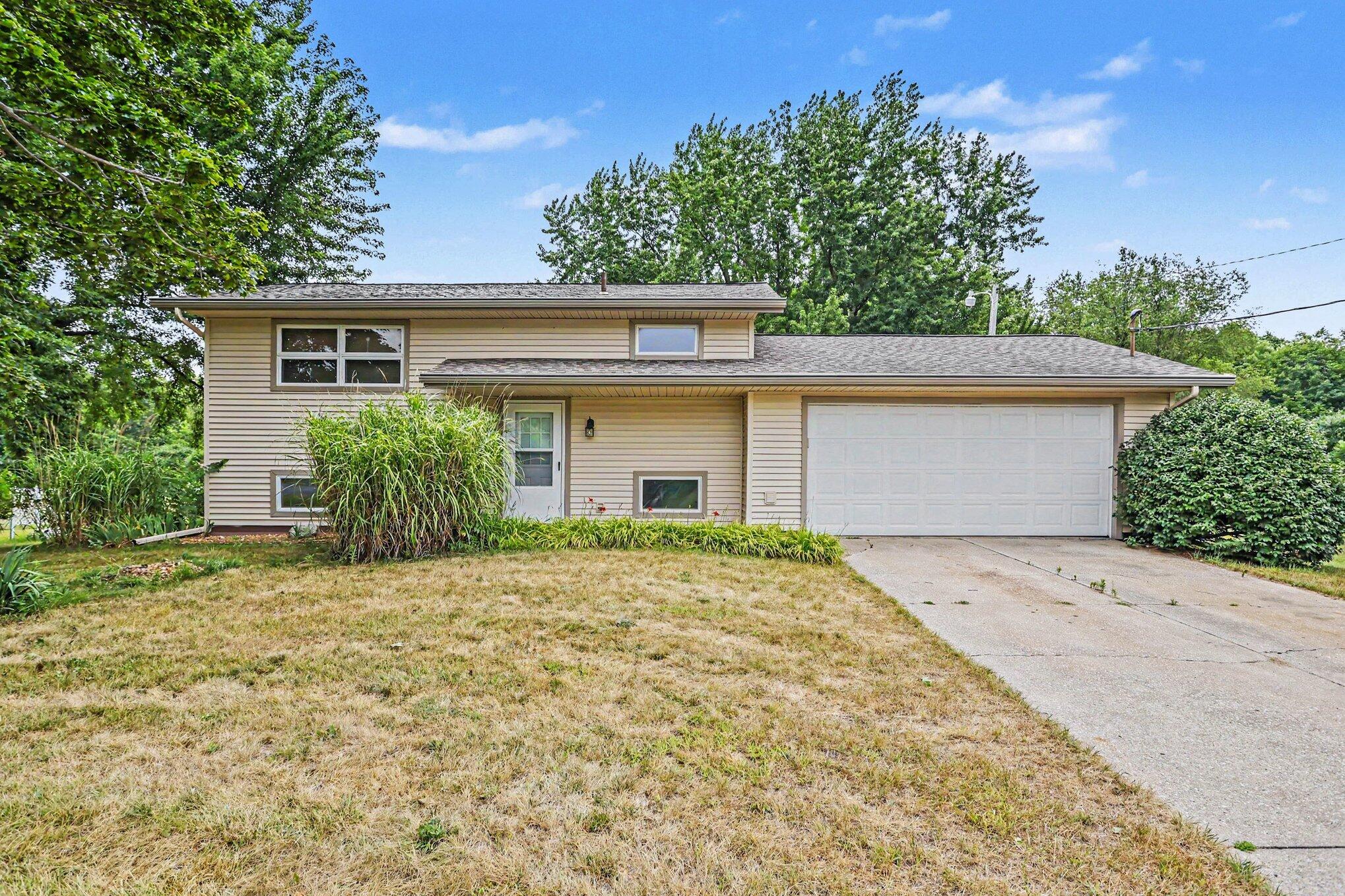 2785 Eaman Road Benton Harbor MI 49022