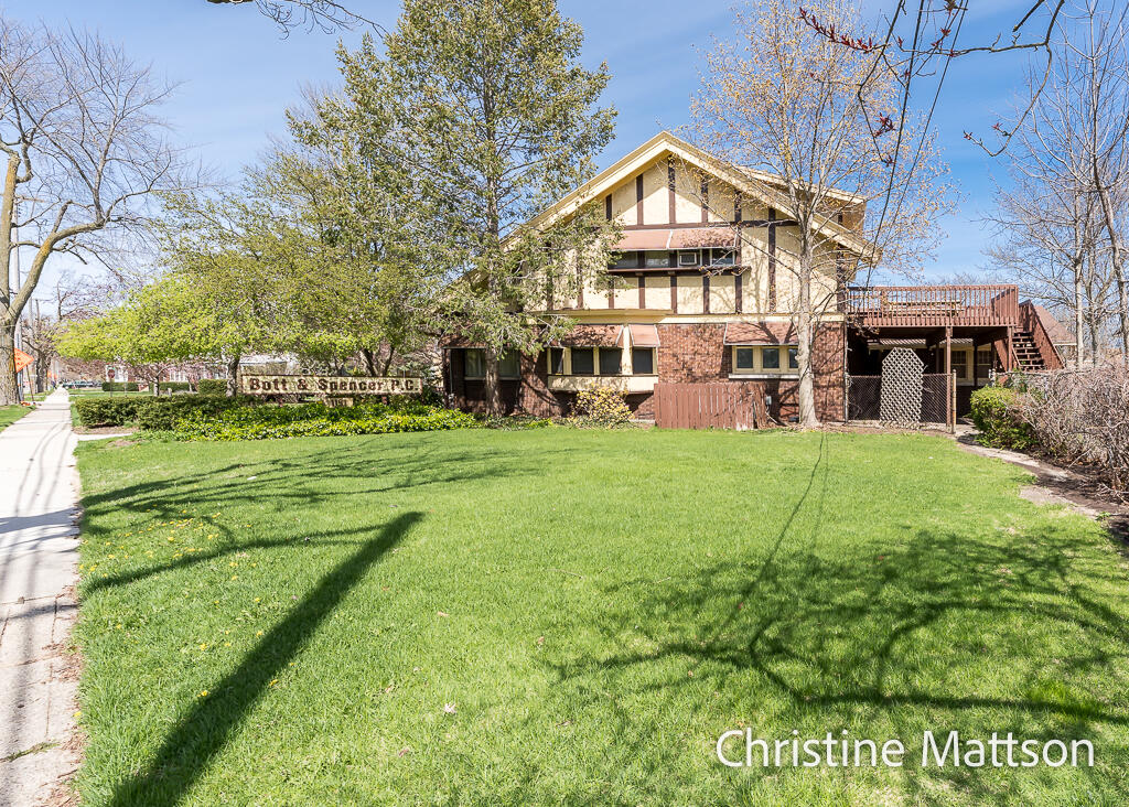 1181 Ransom Street Muskegon MI 49442