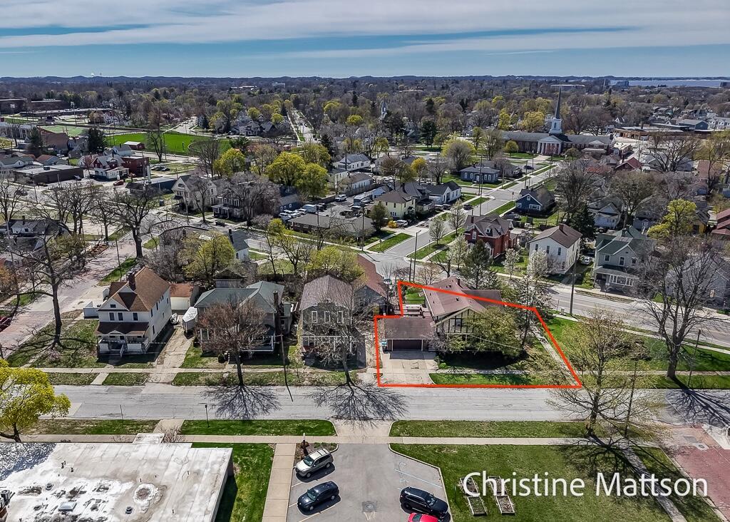 1181 Ransom Street Muskegon MI 49442
