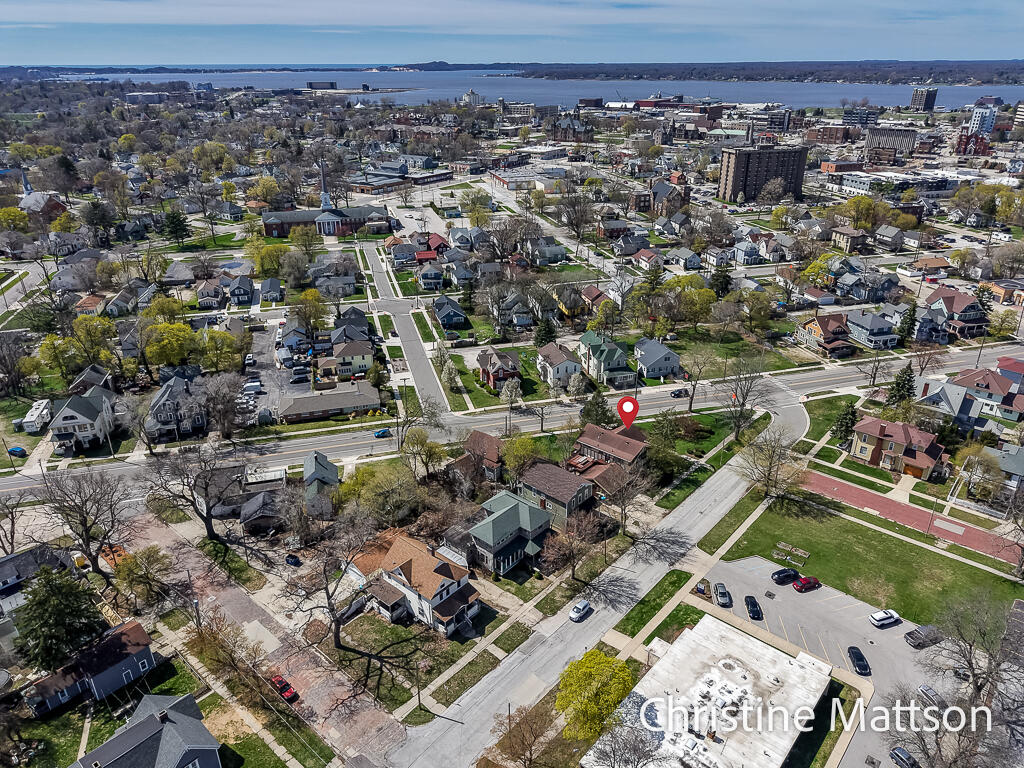 1181 Ransom Street Muskegon MI 49442