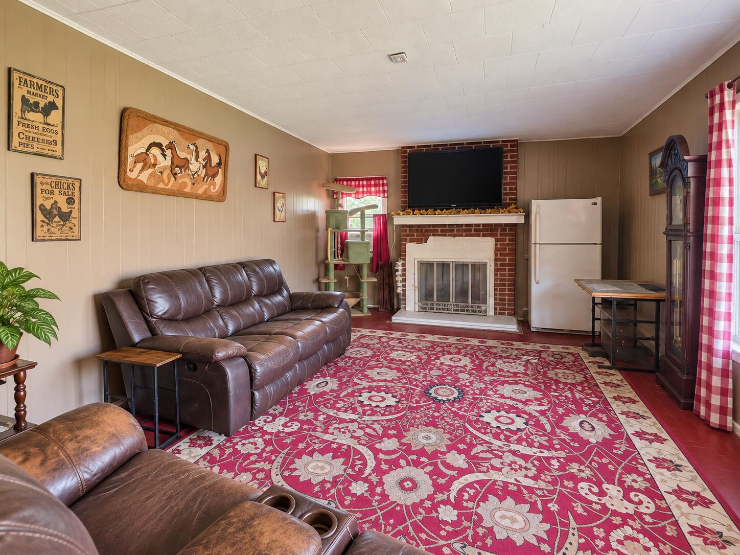 5766 128th Avenue Fennville MI 49408