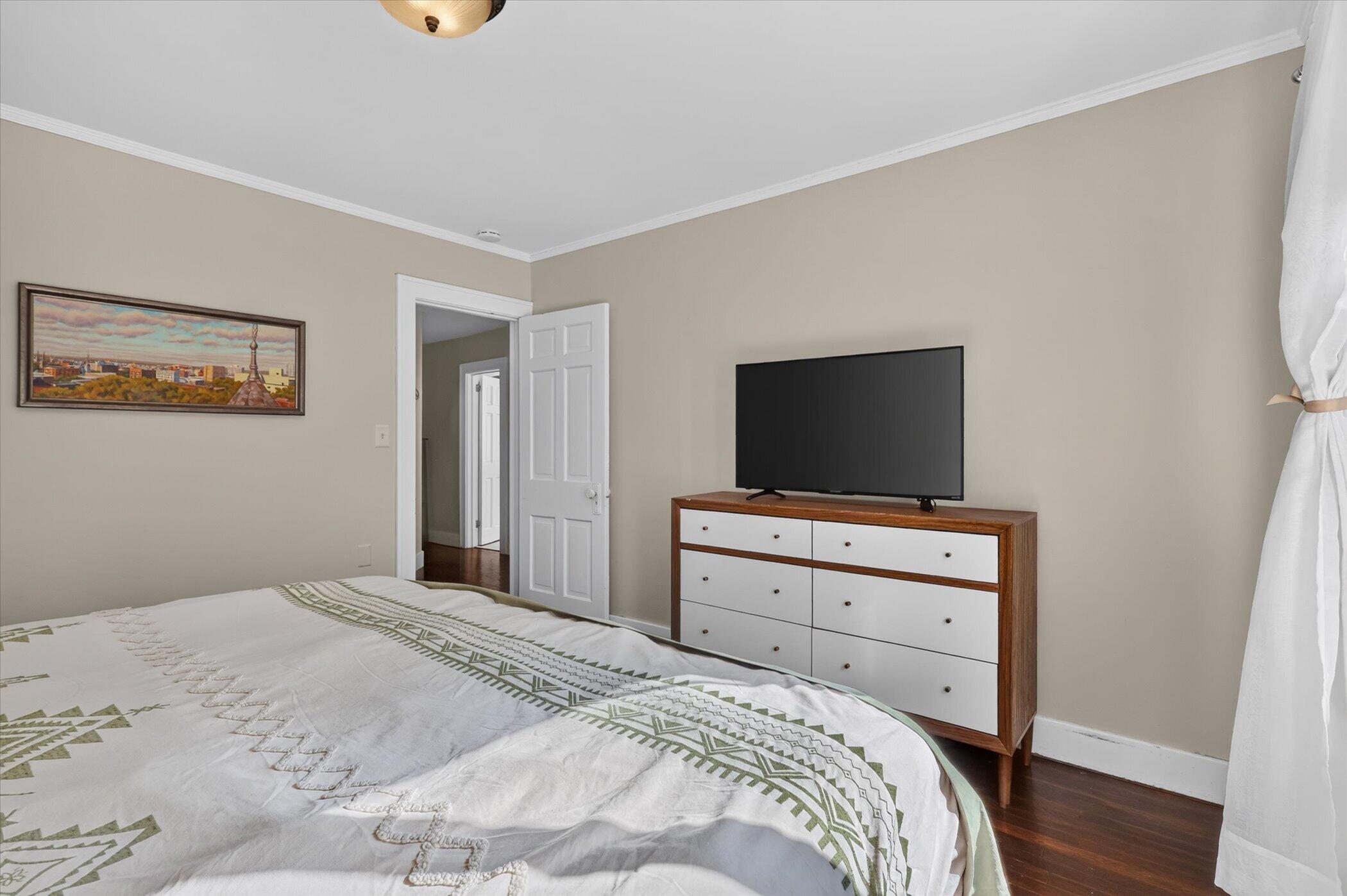328 Glenhaven Avenue NW Grand Rapids MI 49504