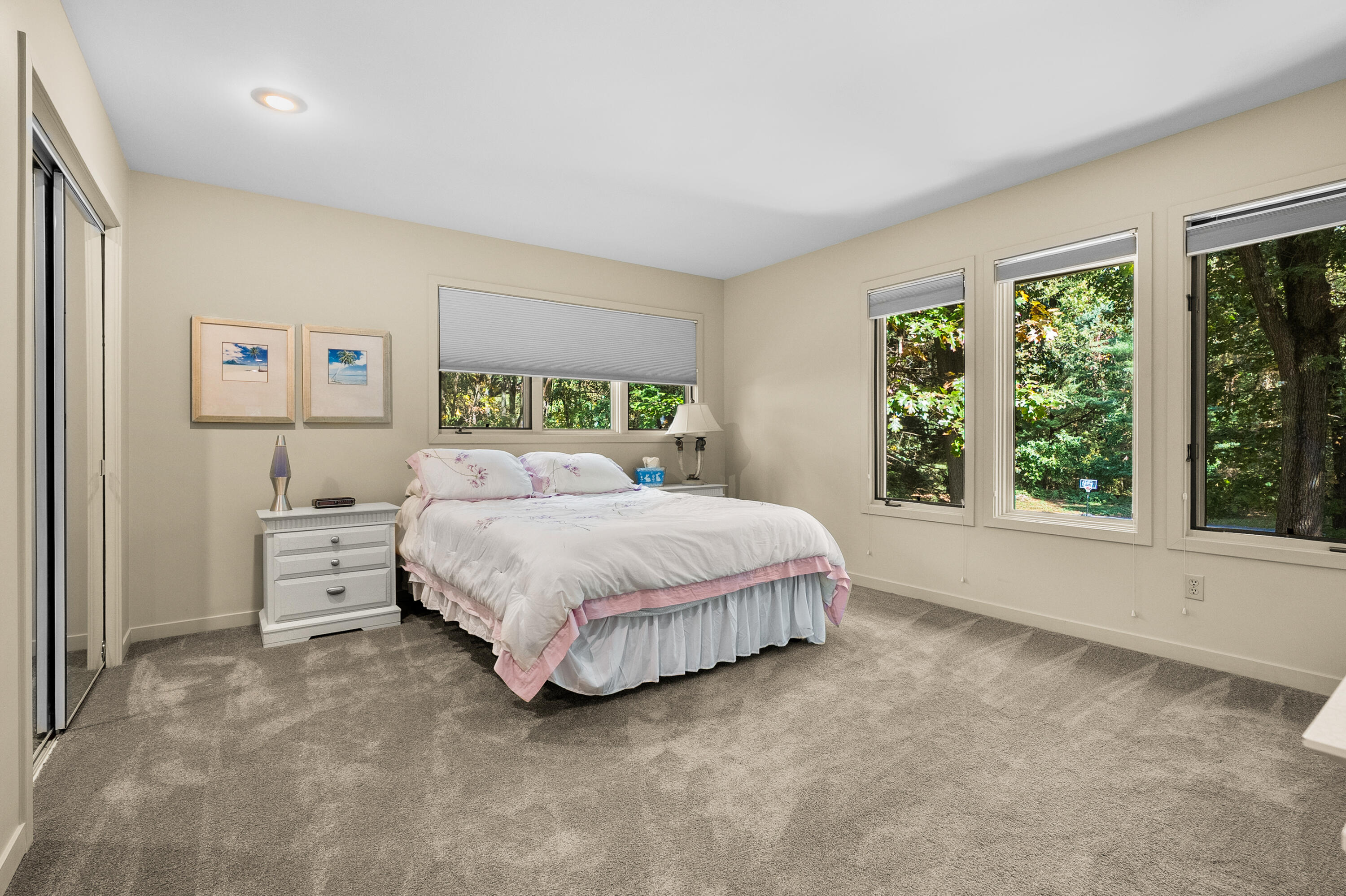 5062 Colony Woods Drive Kalamazoo MI 49009