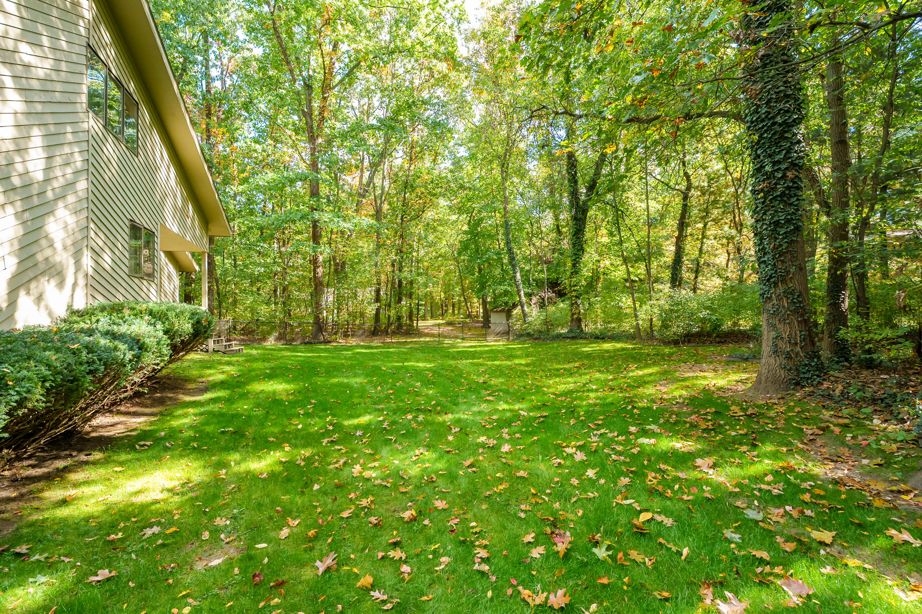 5062 Colony Woods Drive Kalamazoo MI 49009