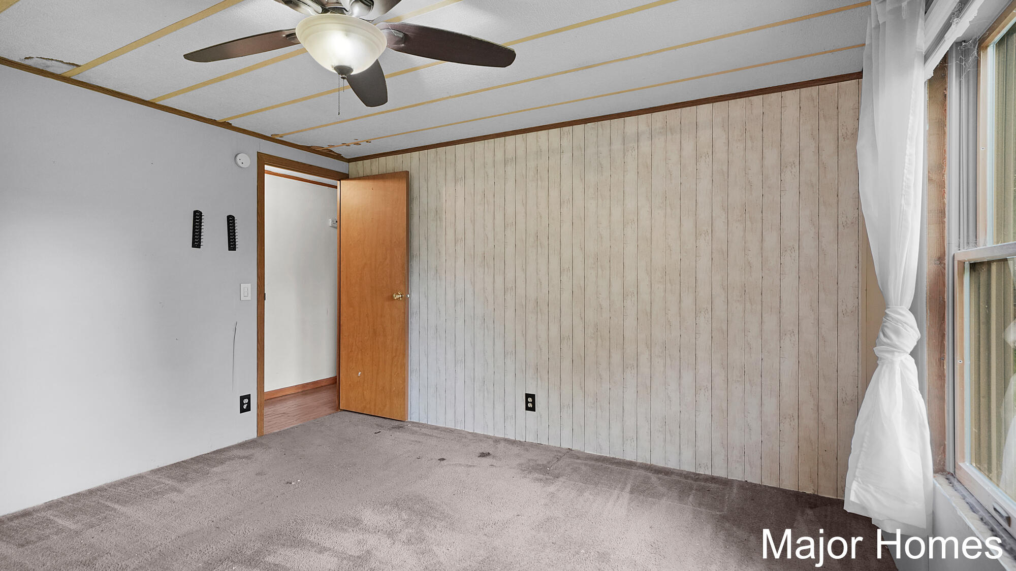 10383 N Cedar Drive Grand Haven MI 49417