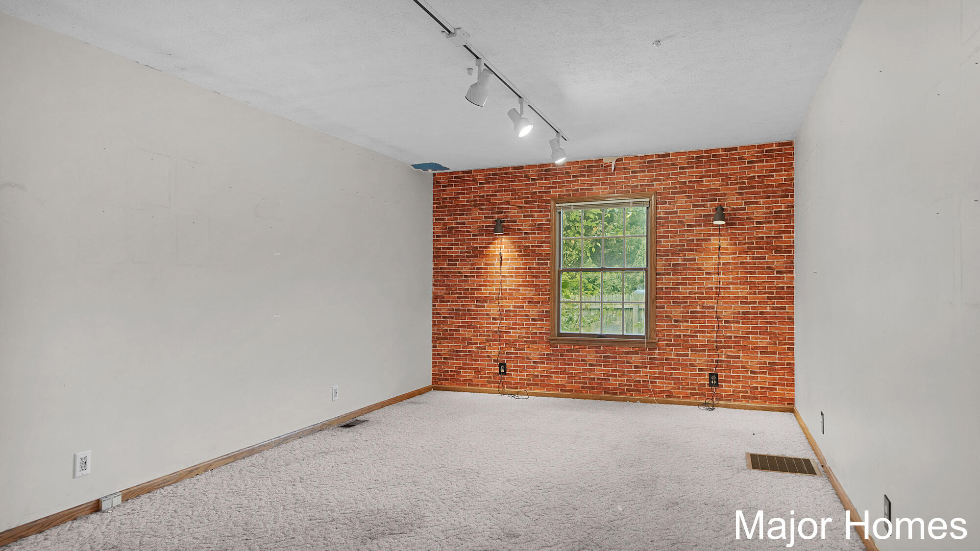 10383 N Cedar Drive Grand Haven MI 49417