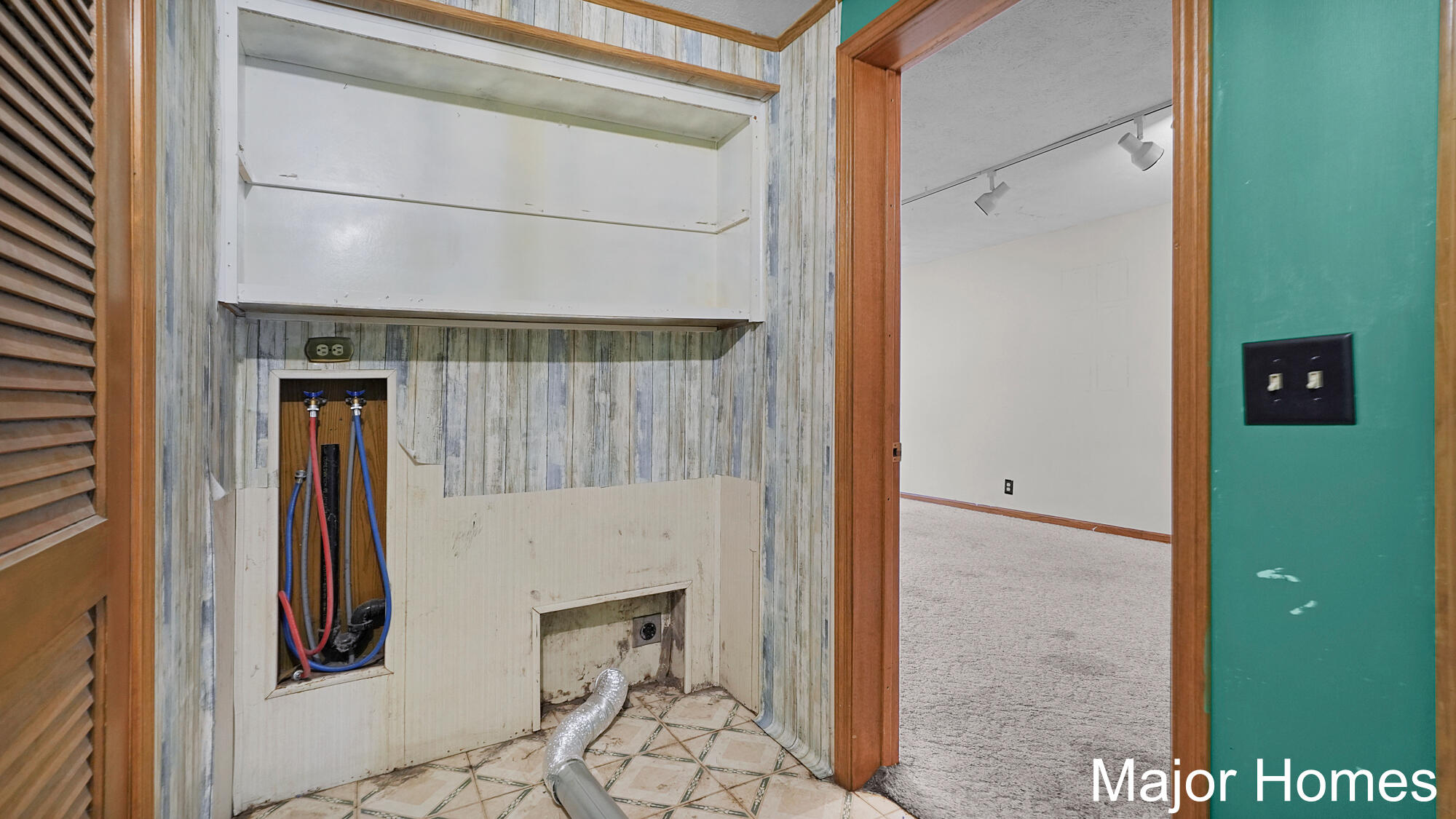 10383 N Cedar Drive Grand Haven MI 49417