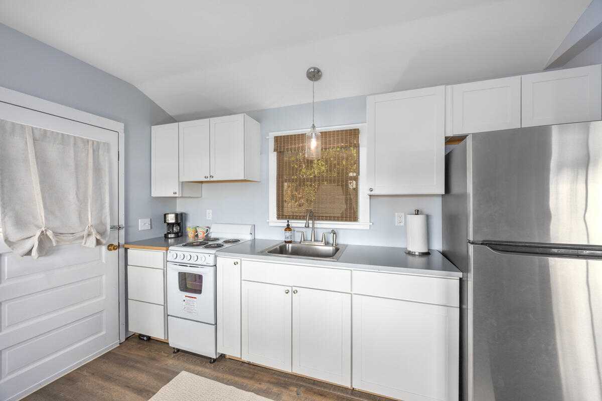 2529 Miner Lake Drive Allegan MI 49010