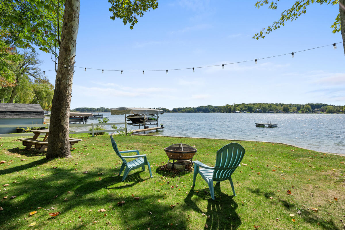 2529 Miner Lake Drive Allegan MI 49010