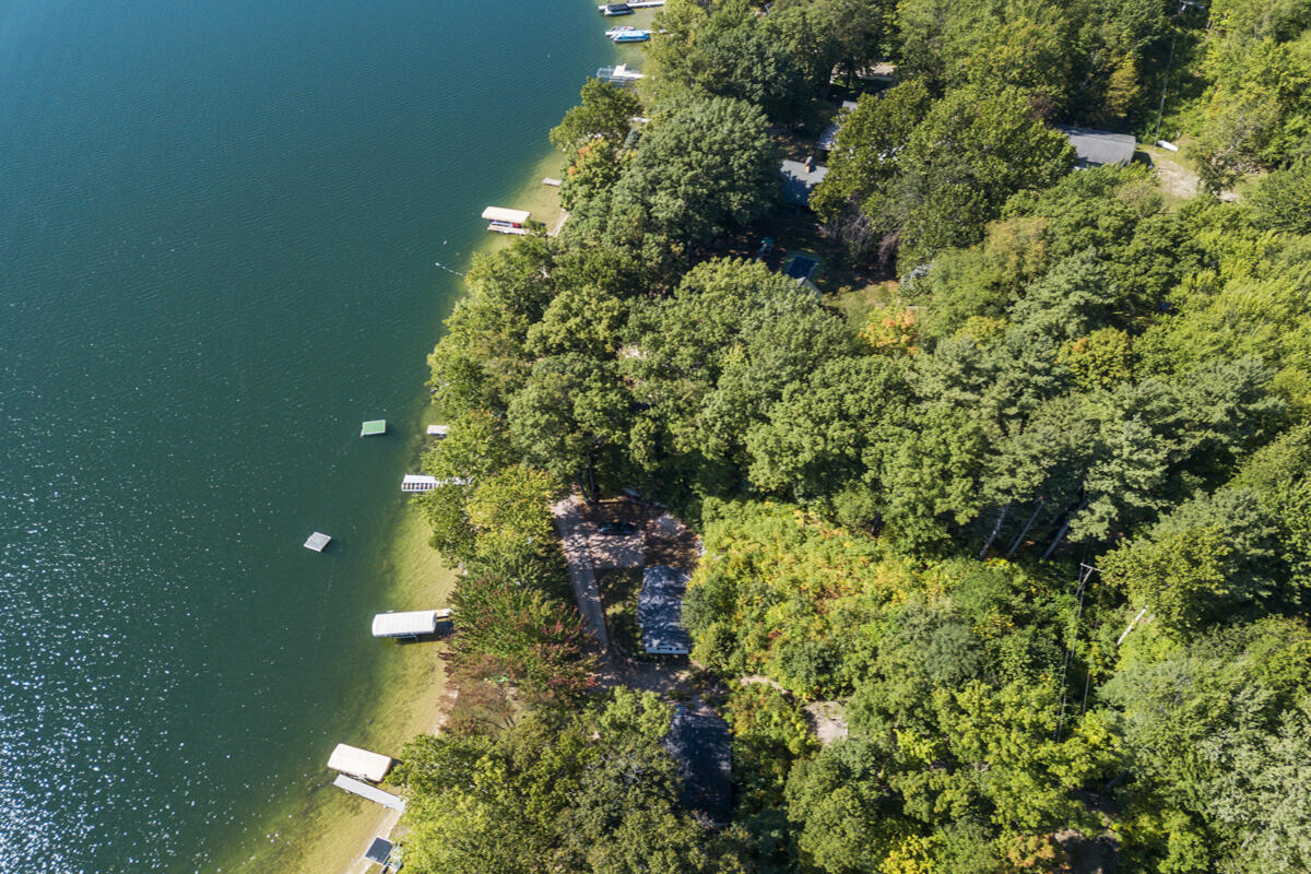 2529 Miner Lake Drive Allegan MI 49010