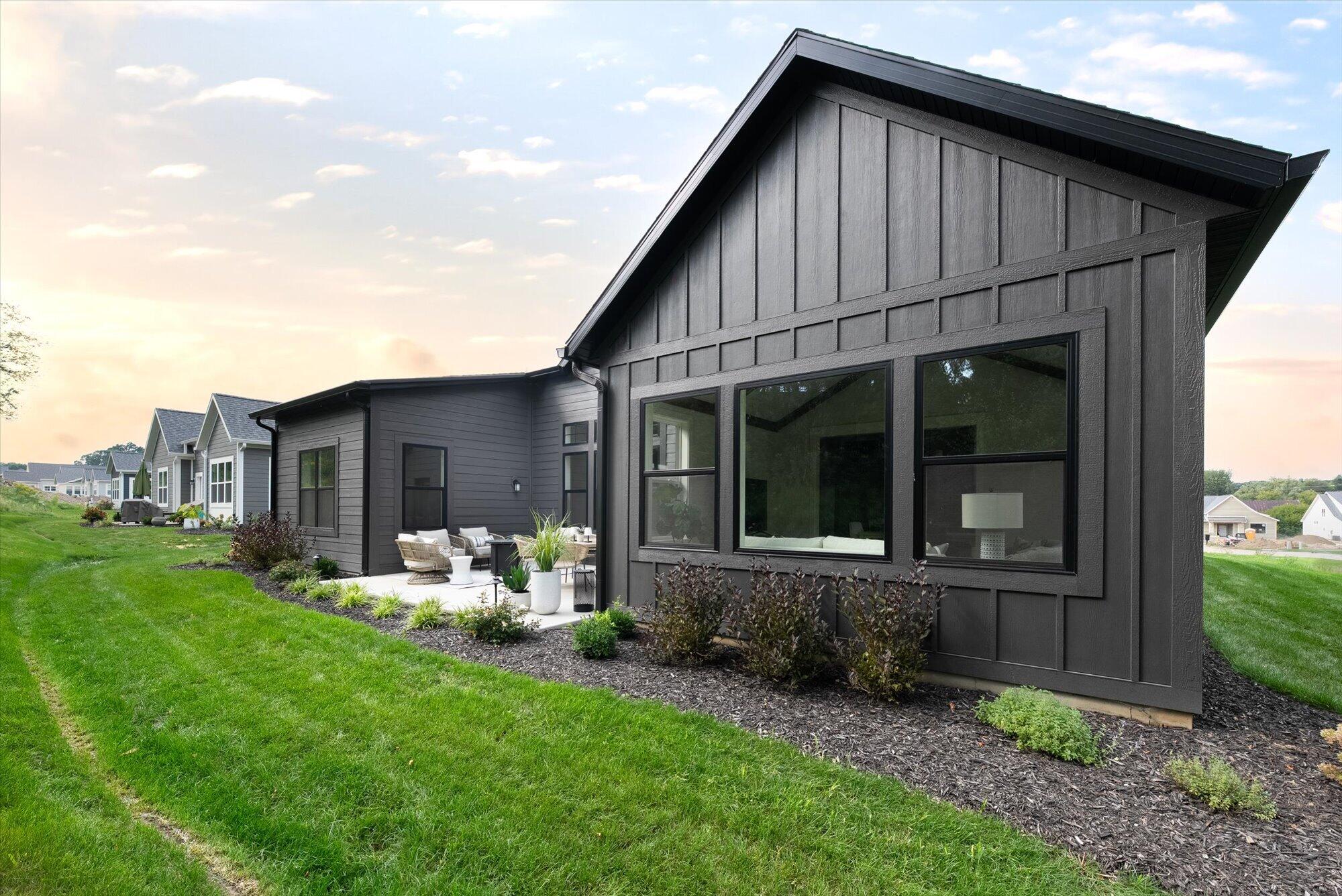 4704 Knapp Bluff Drive NE Grand Rapids MI 49525