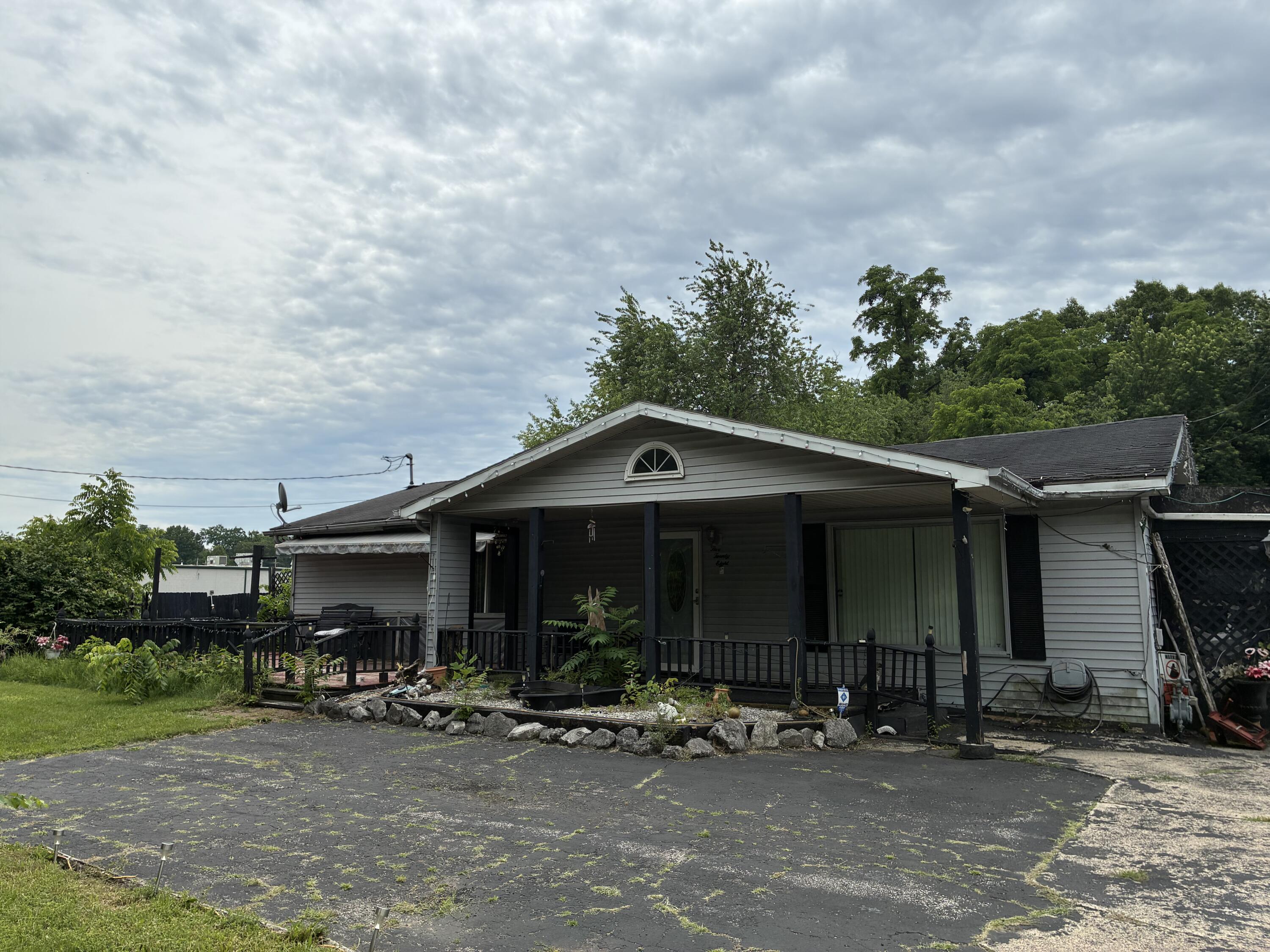 528 Superior Street Niles MI 49120