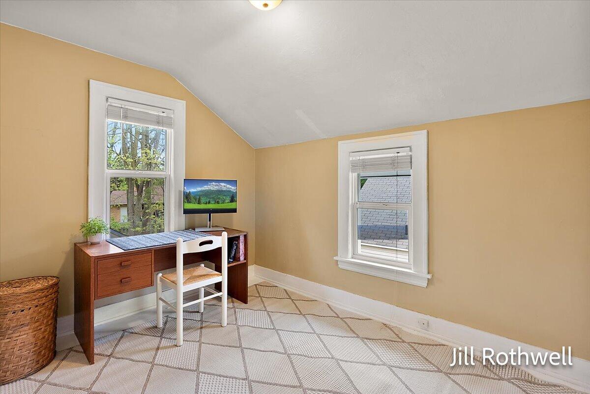 651 Alger Street SE Grand Rapids MI 49507