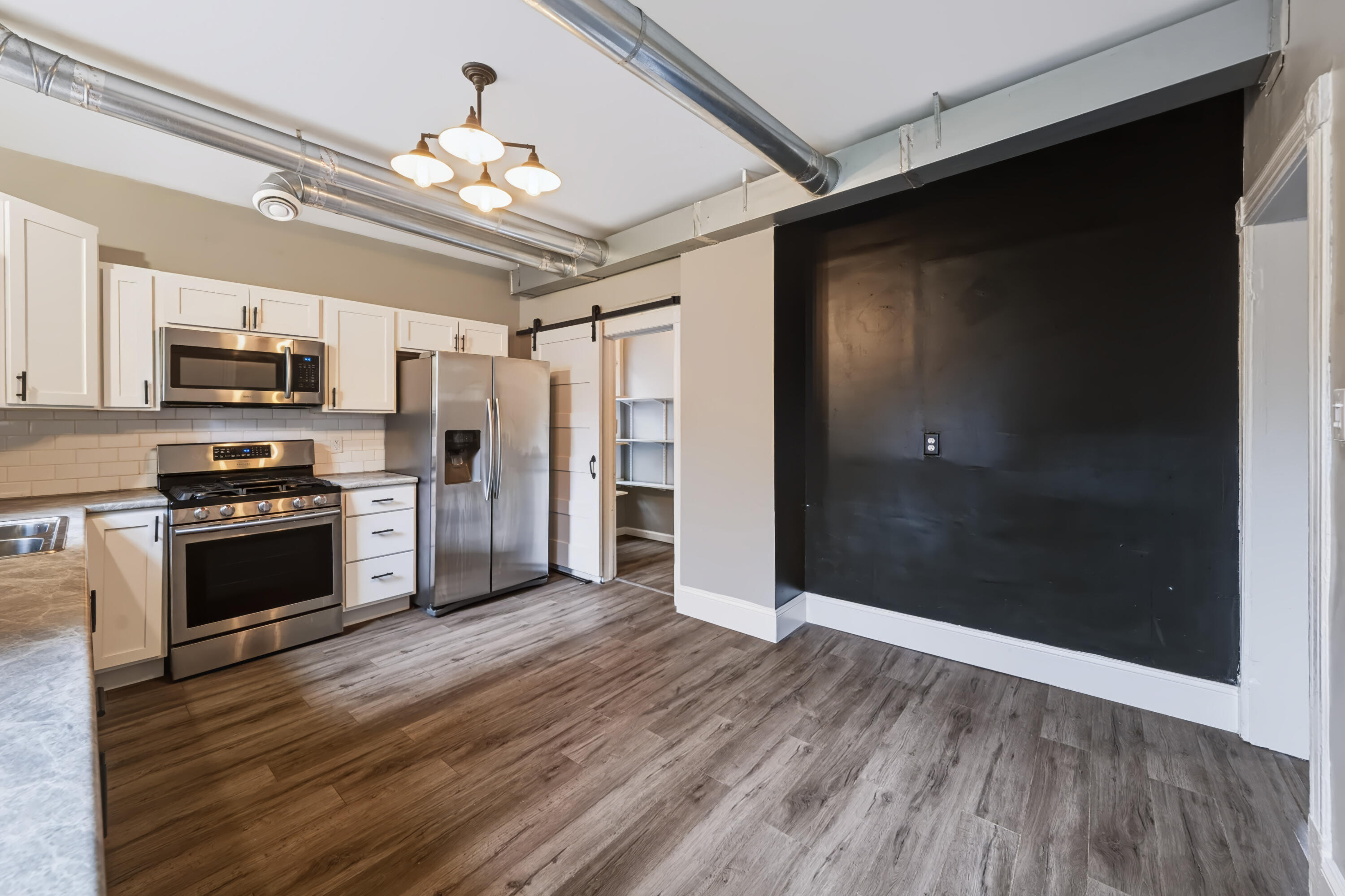 1345 NW Broadway Avenue NW Grand Rapids MI 49504
