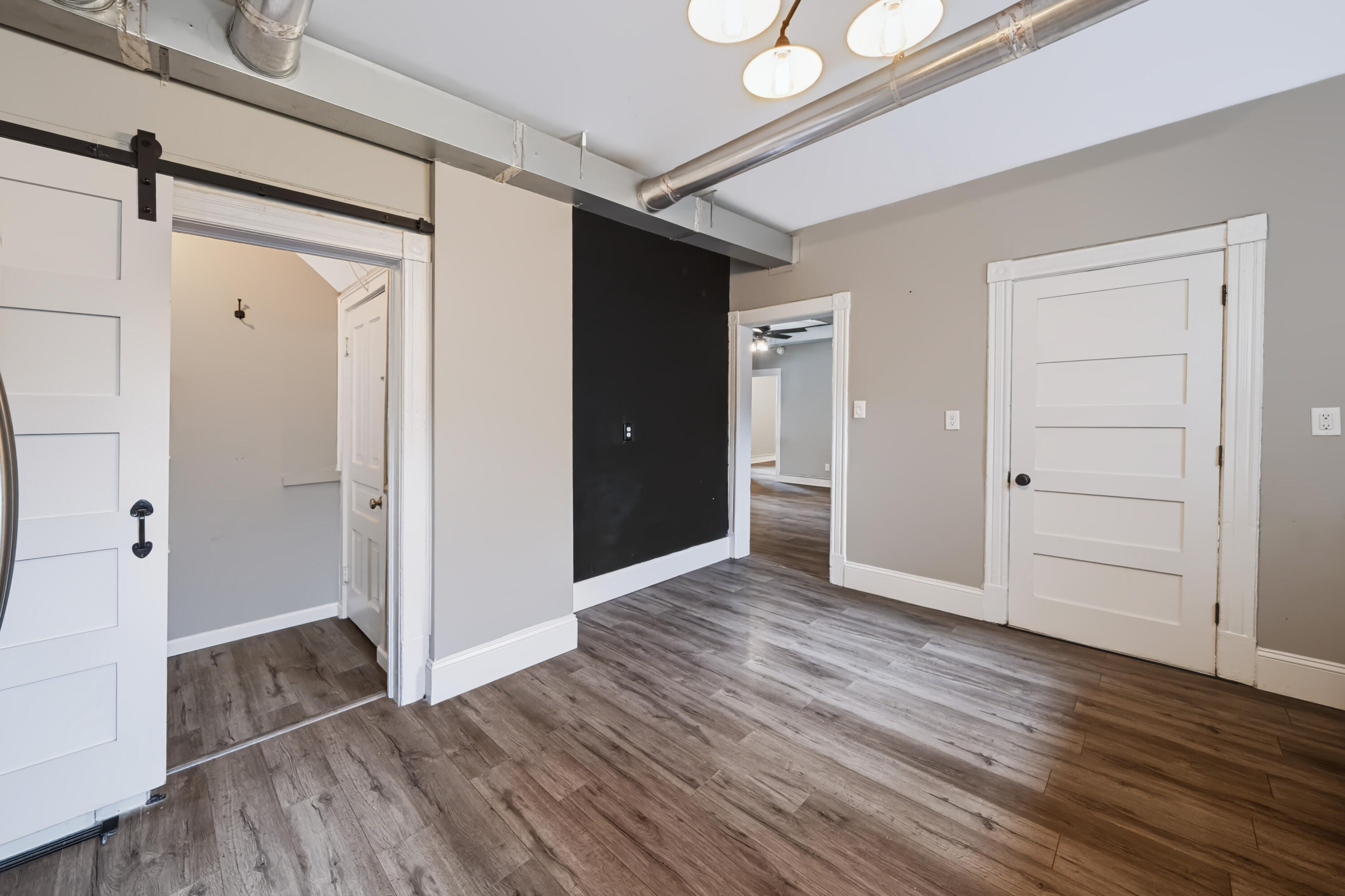 1345 NW Broadway Avenue NW Grand Rapids MI 49504