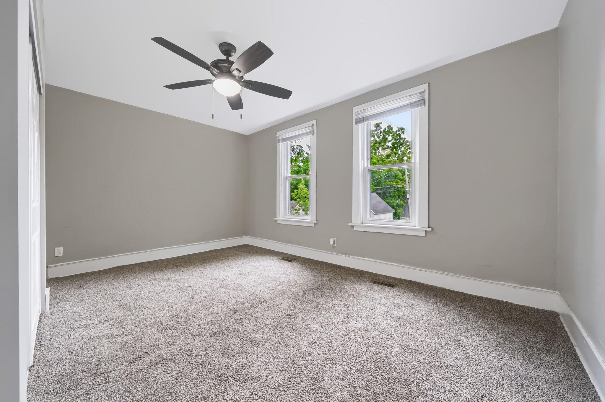 1345 Broadway Avenue NW Grand Rapids MI 49504