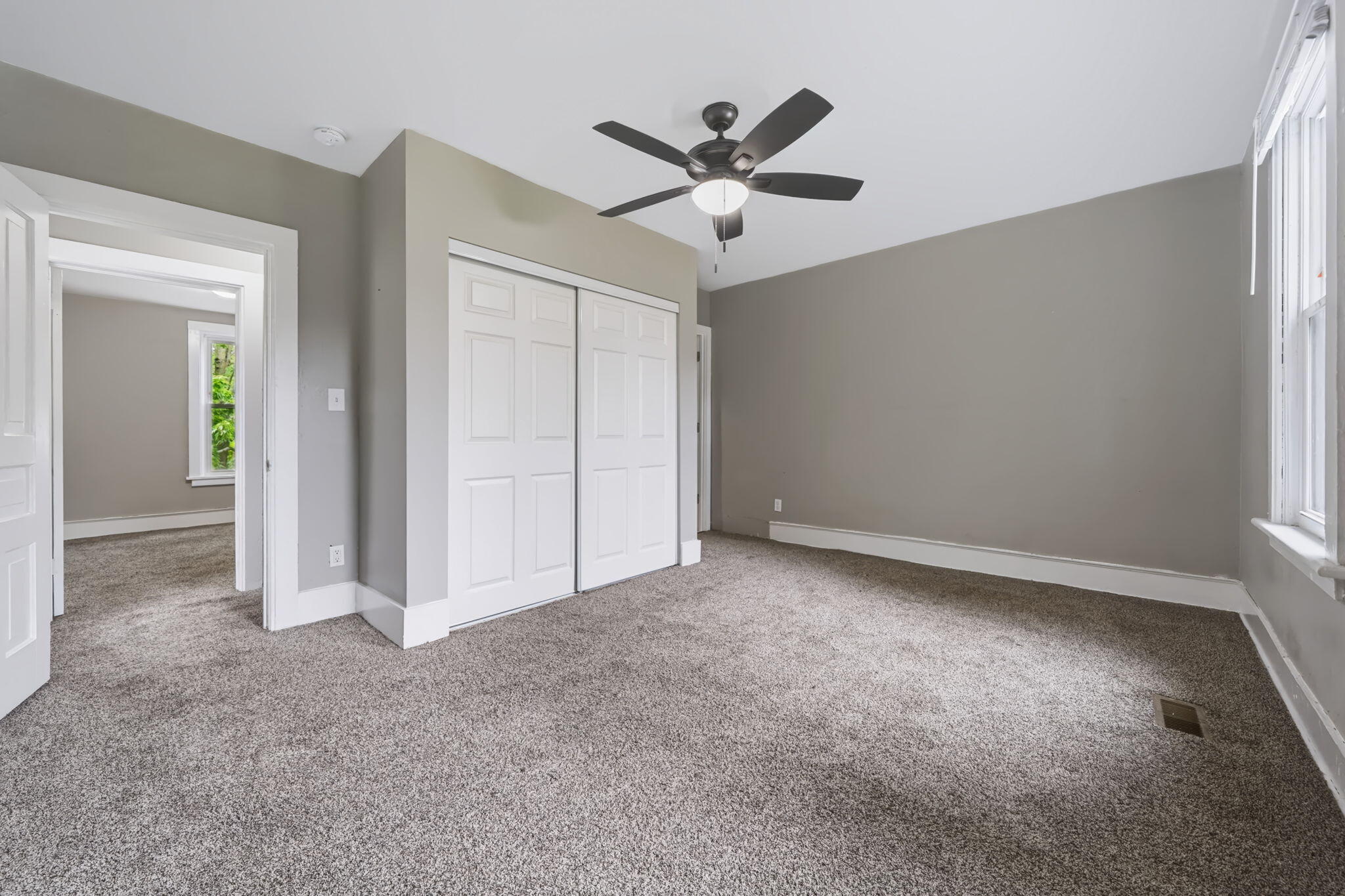 1345 Broadway Avenue NW Grand Rapids MI 49504