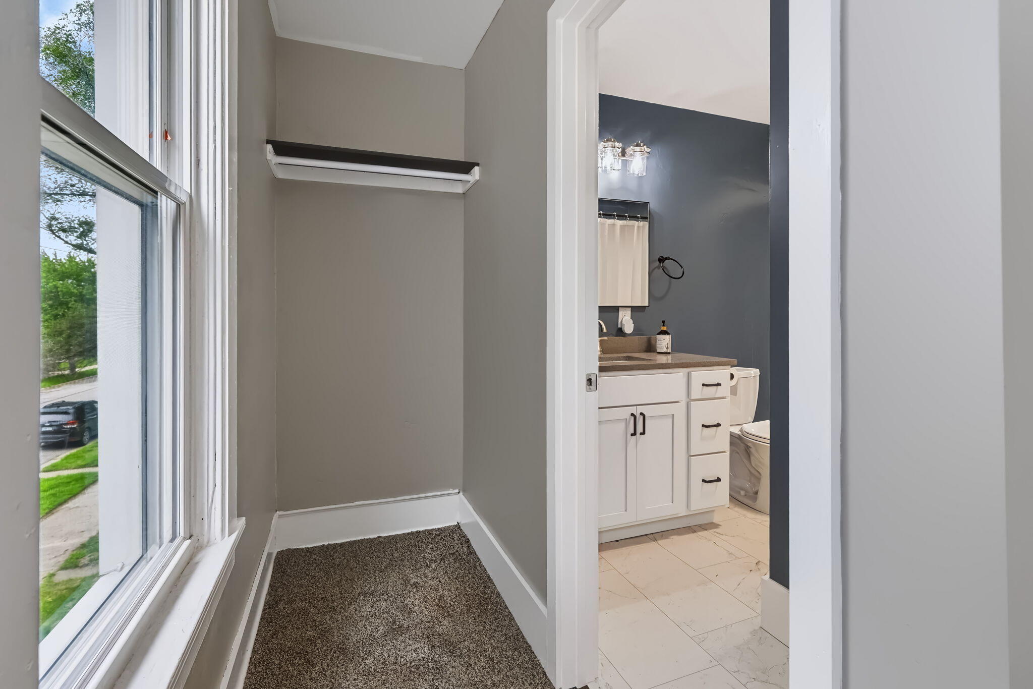 1345 Broadway Avenue NW Grand Rapids MI 49504
