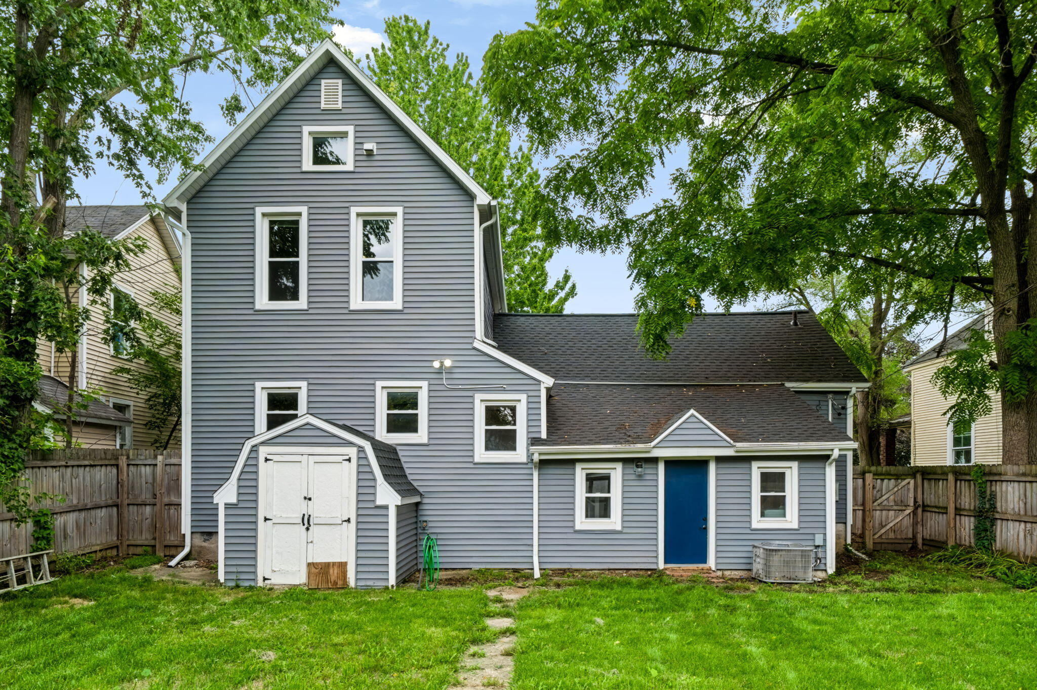 1345 Broadway Avenue NW Grand Rapids MI 49504