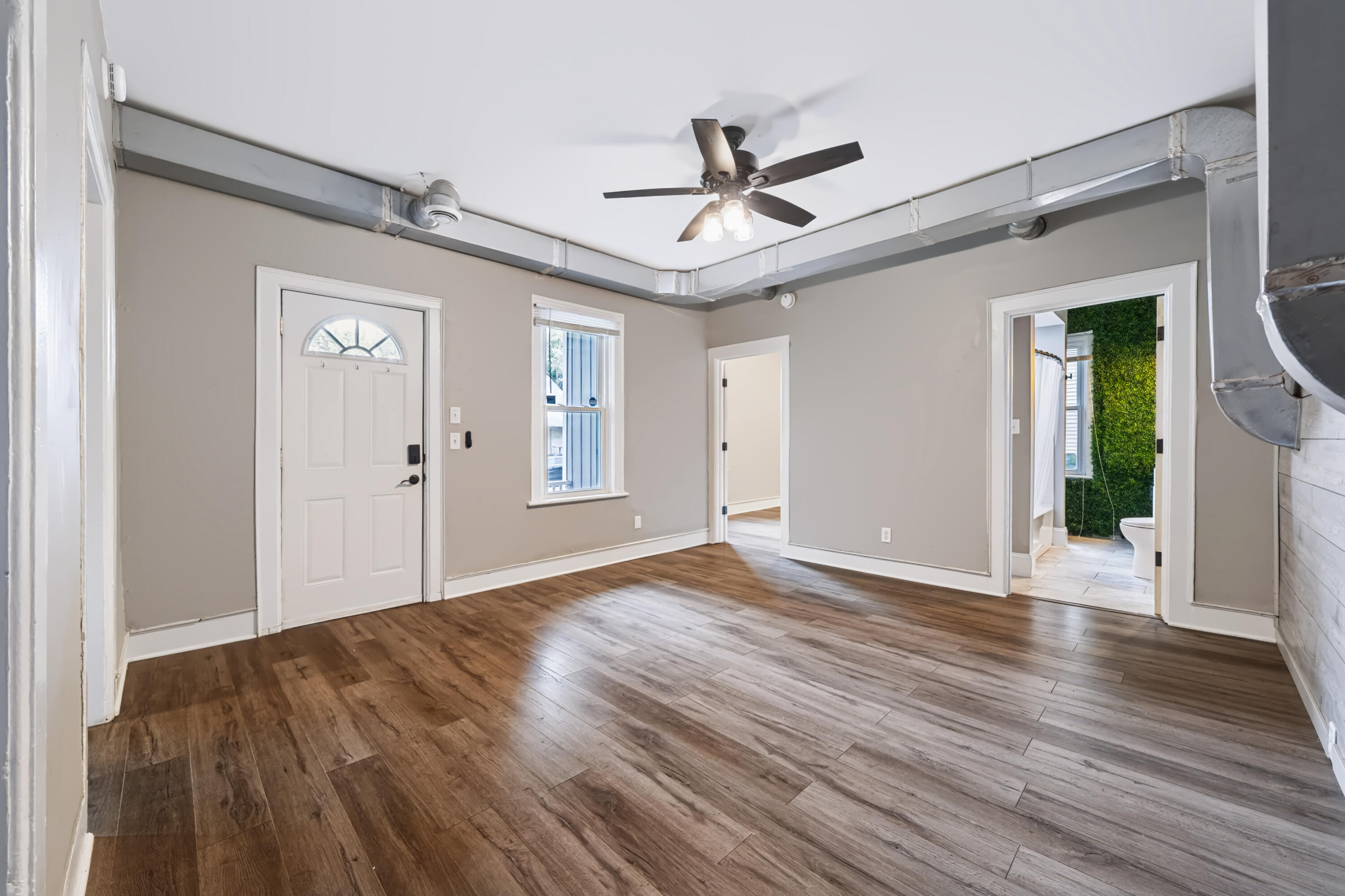 1345 NW Broadway Avenue NW Grand Rapids MI 49504