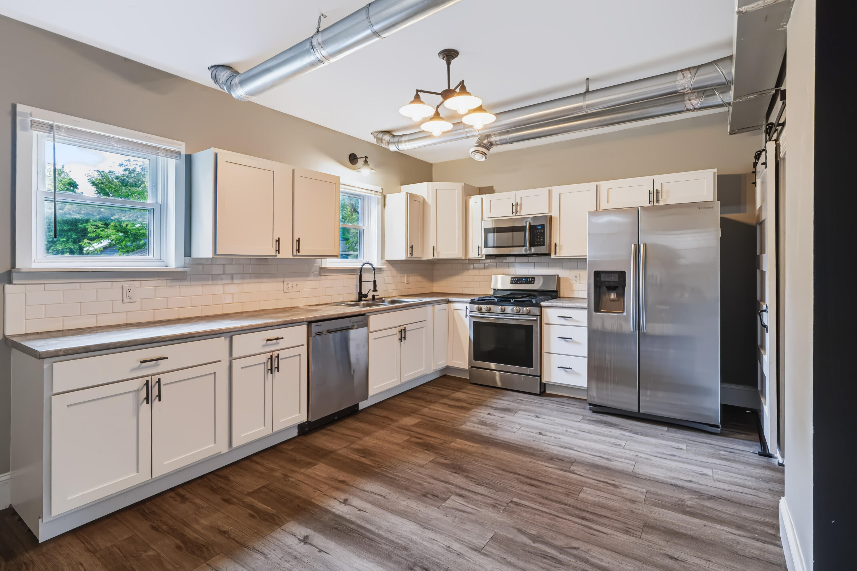 1345 NW Broadway Avenue NW Grand Rapids MI 49504